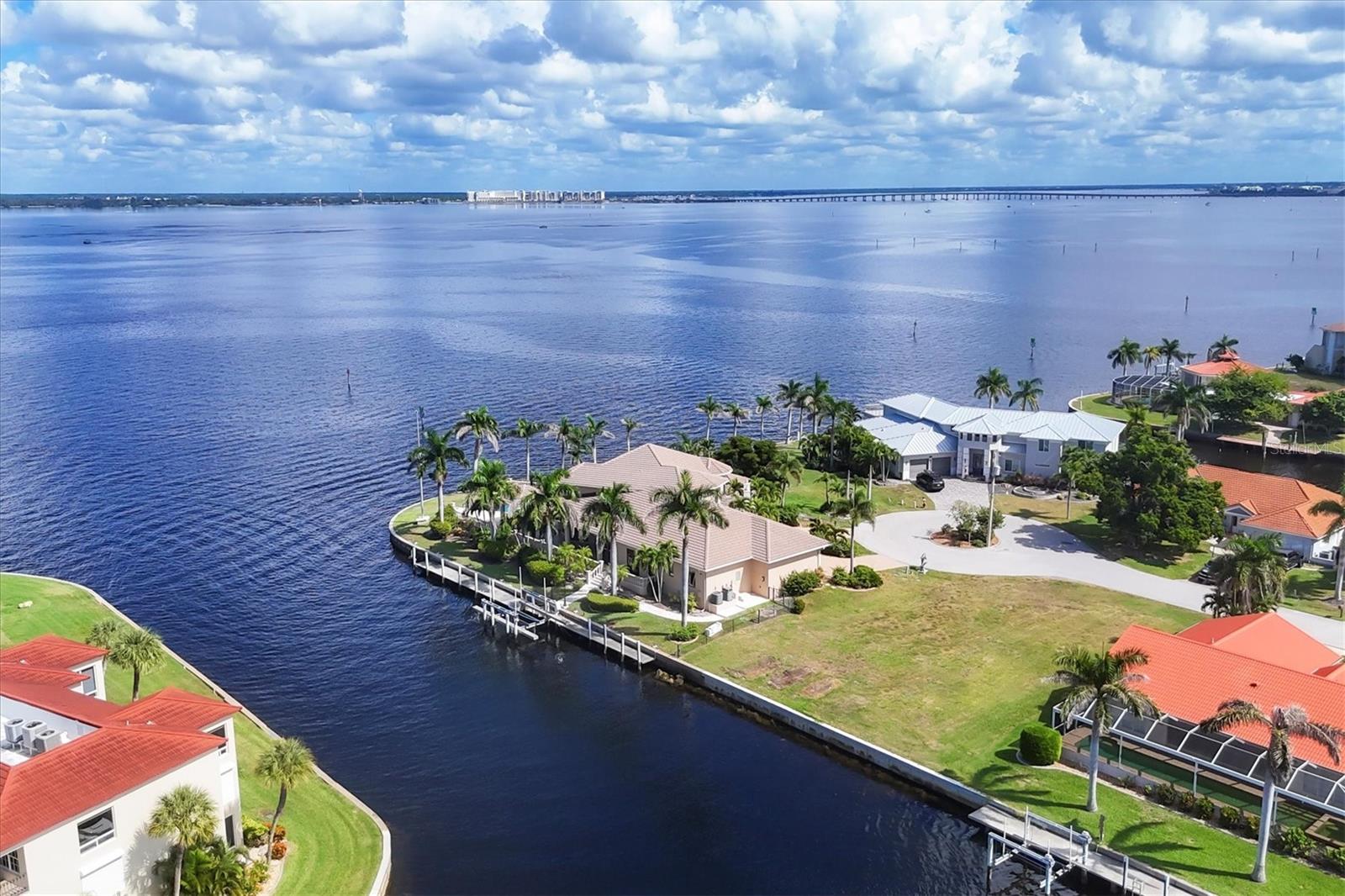 PUNTA GORDA ISLES SEC 04 - Land