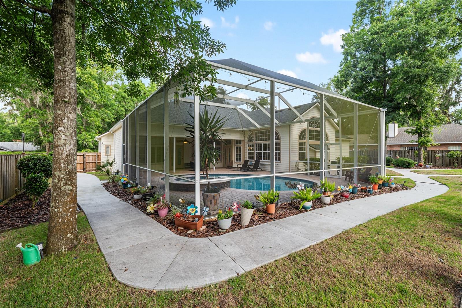 BLUES CREEK DEV - Residential