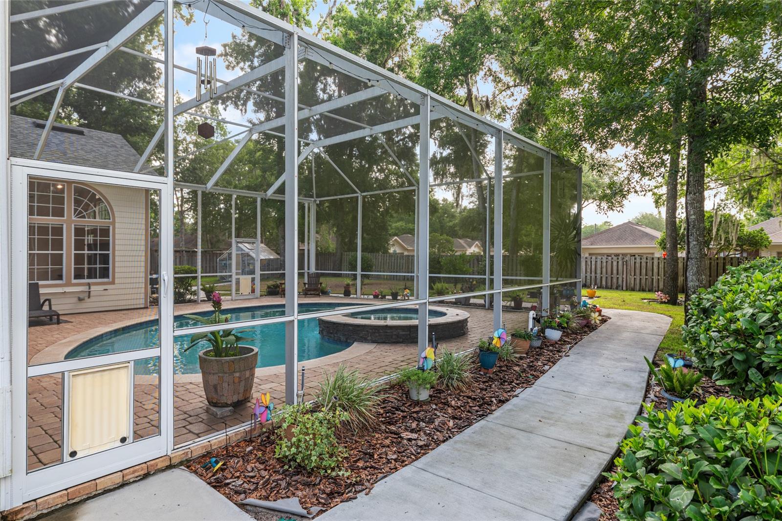 BLUES CREEK DEV - Residential