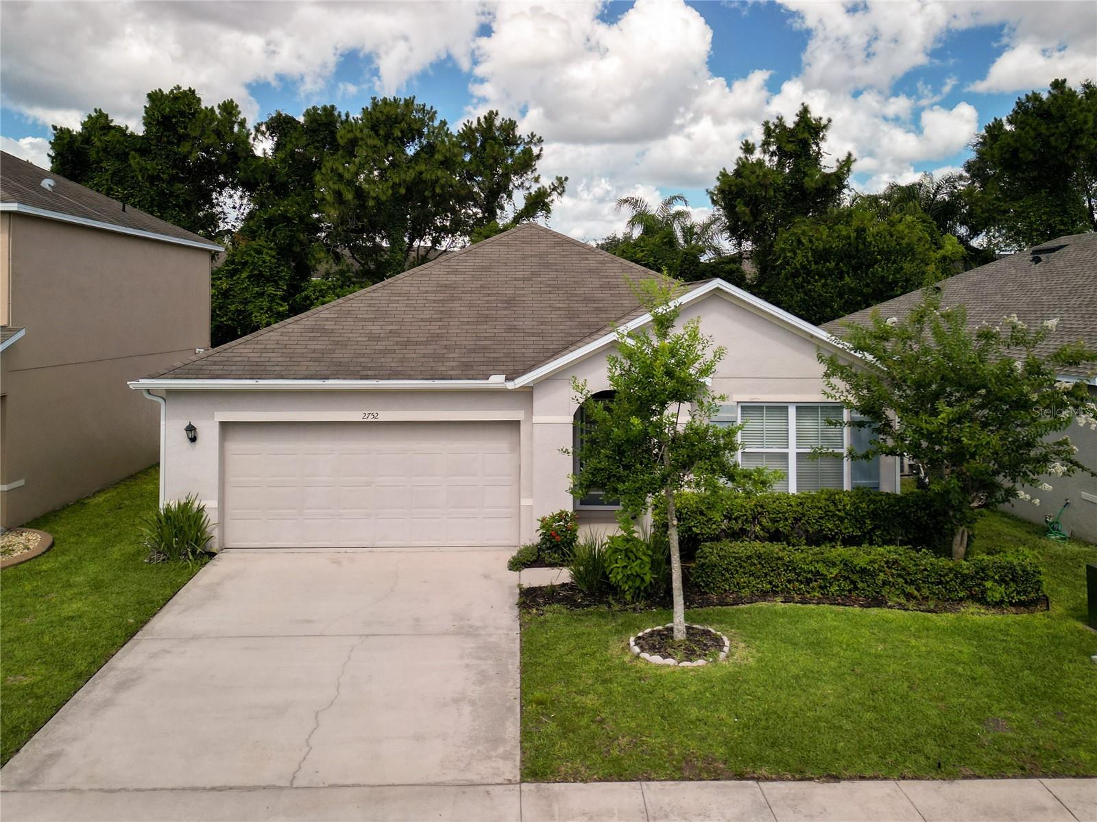 SABAL LAKES - Residential