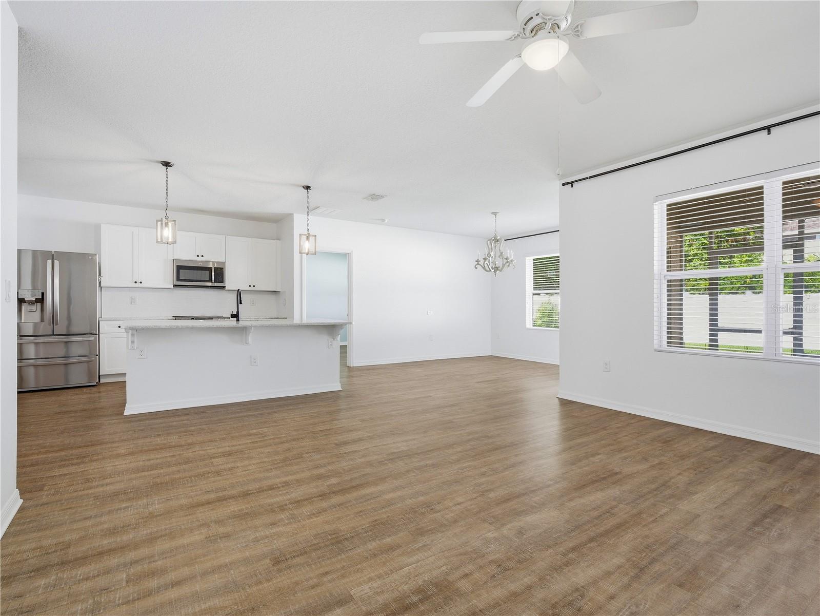 SABAL LAKES - Residential