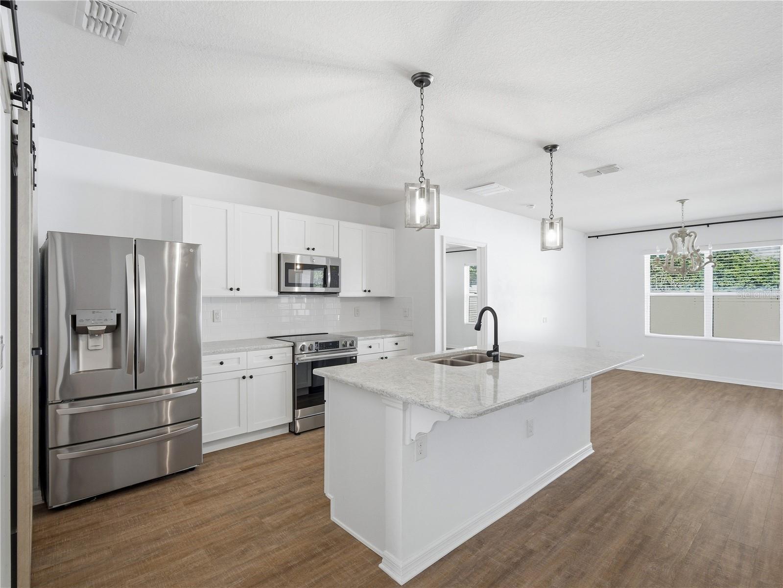 SABAL LAKES - Residential