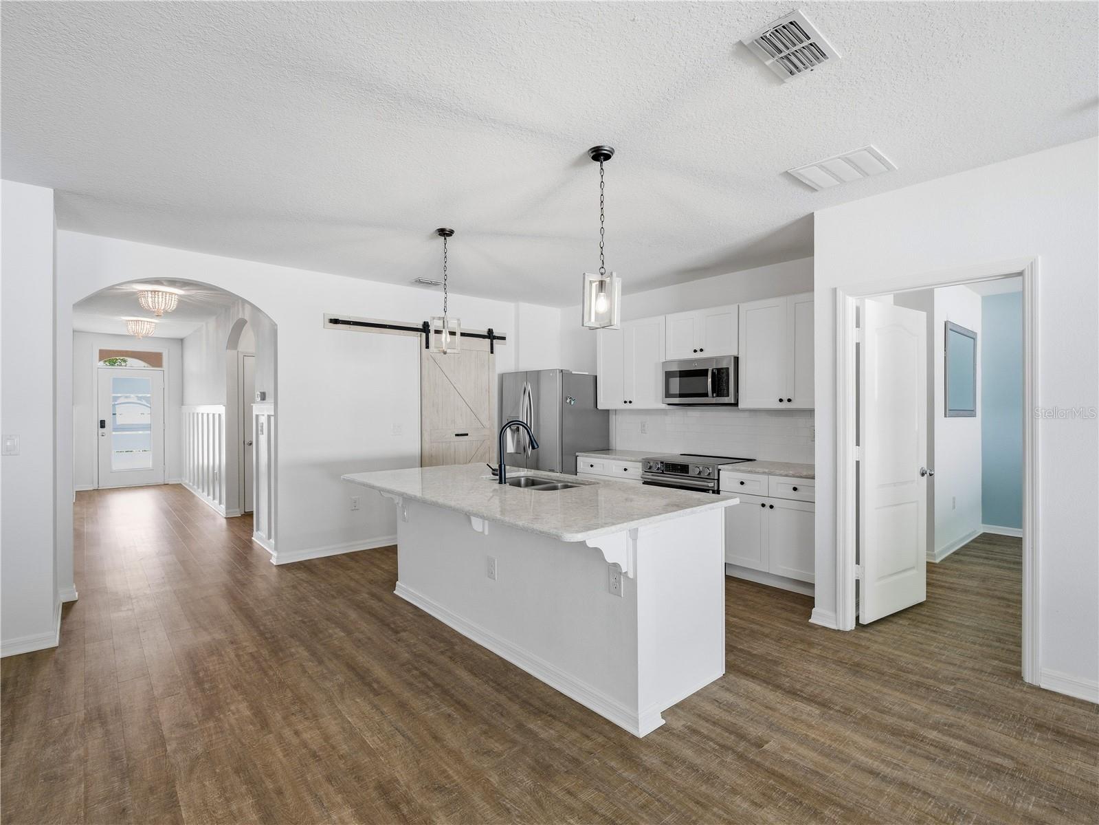 SABAL LAKES - Residential