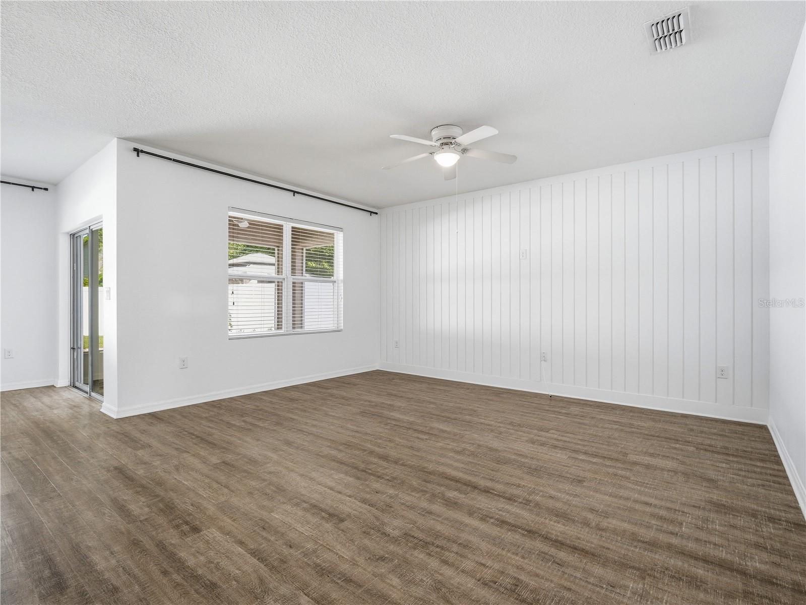 SABAL LAKES - Residential