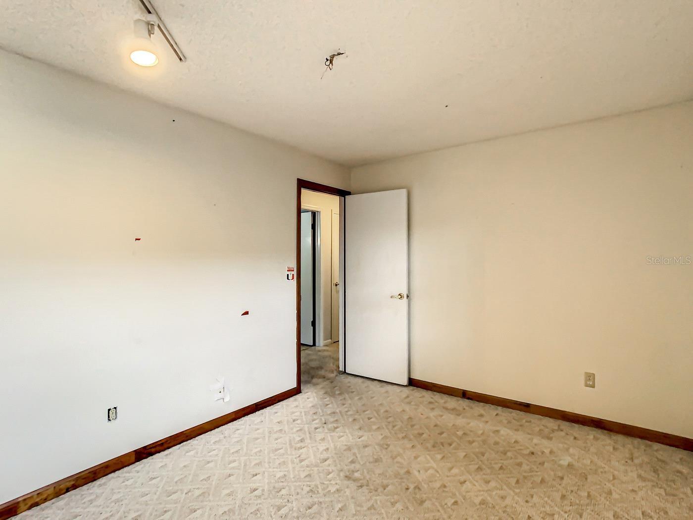 BAY LAKES AT GRANADA SEC 03 - Residential