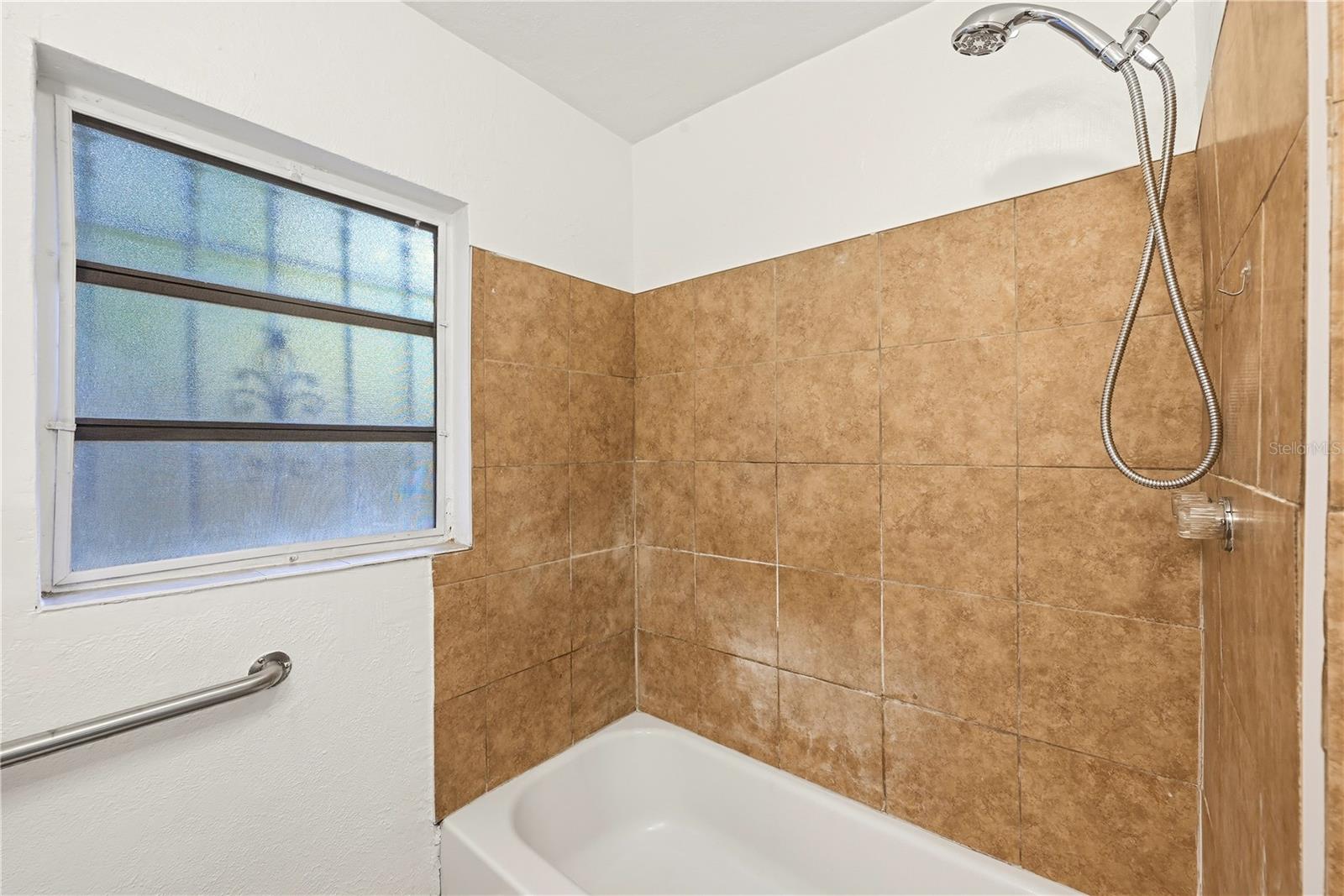 WASHINGTON PARK - Residential Lease