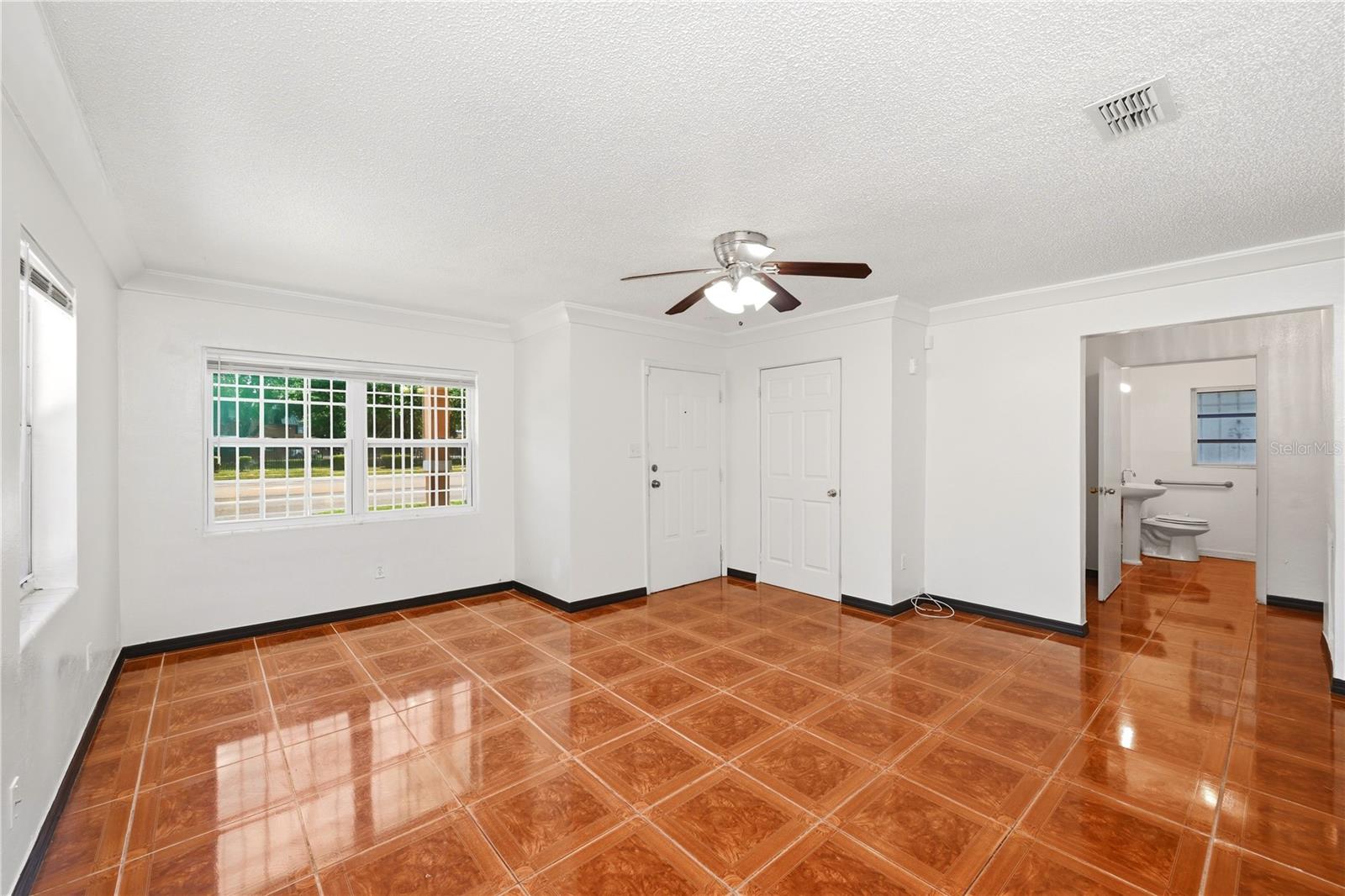 WASHINGTON PARK - Residential Lease
