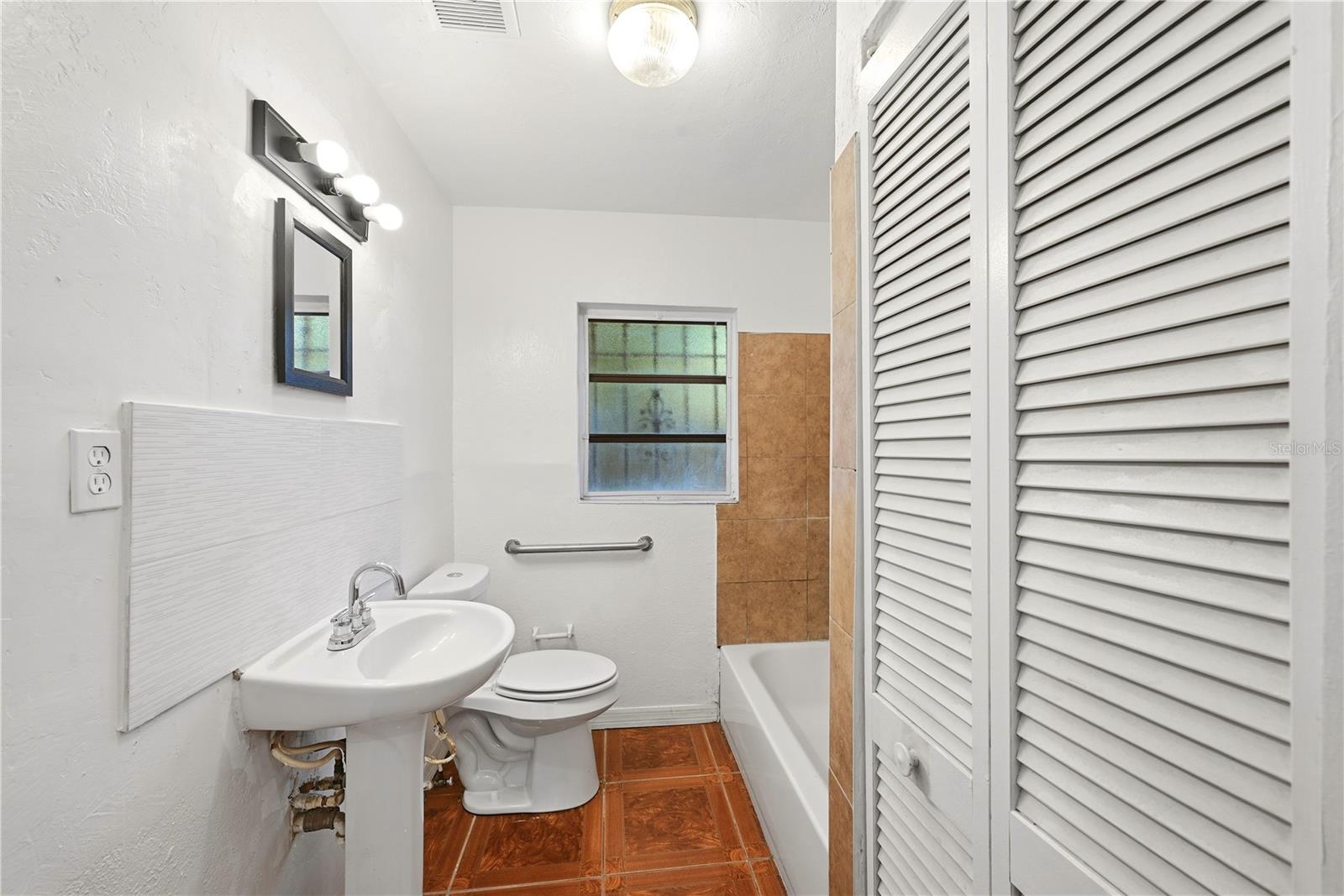 WASHINGTON PARK - Residential Lease