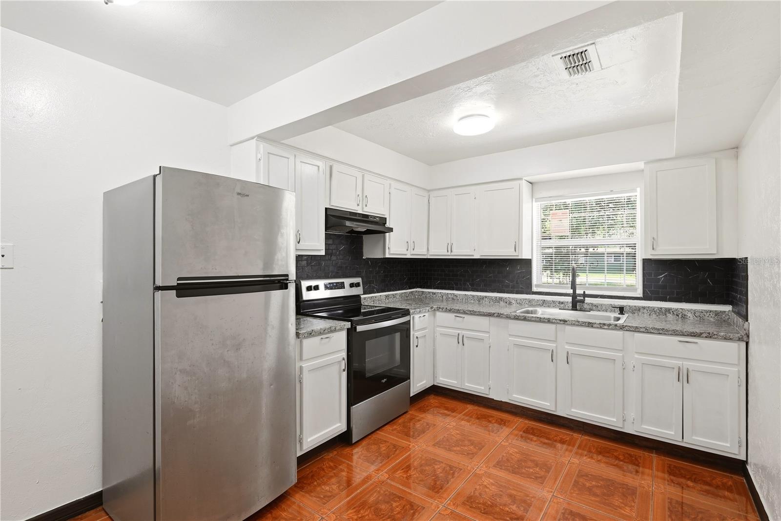 WASHINGTON PARK - Residential Lease