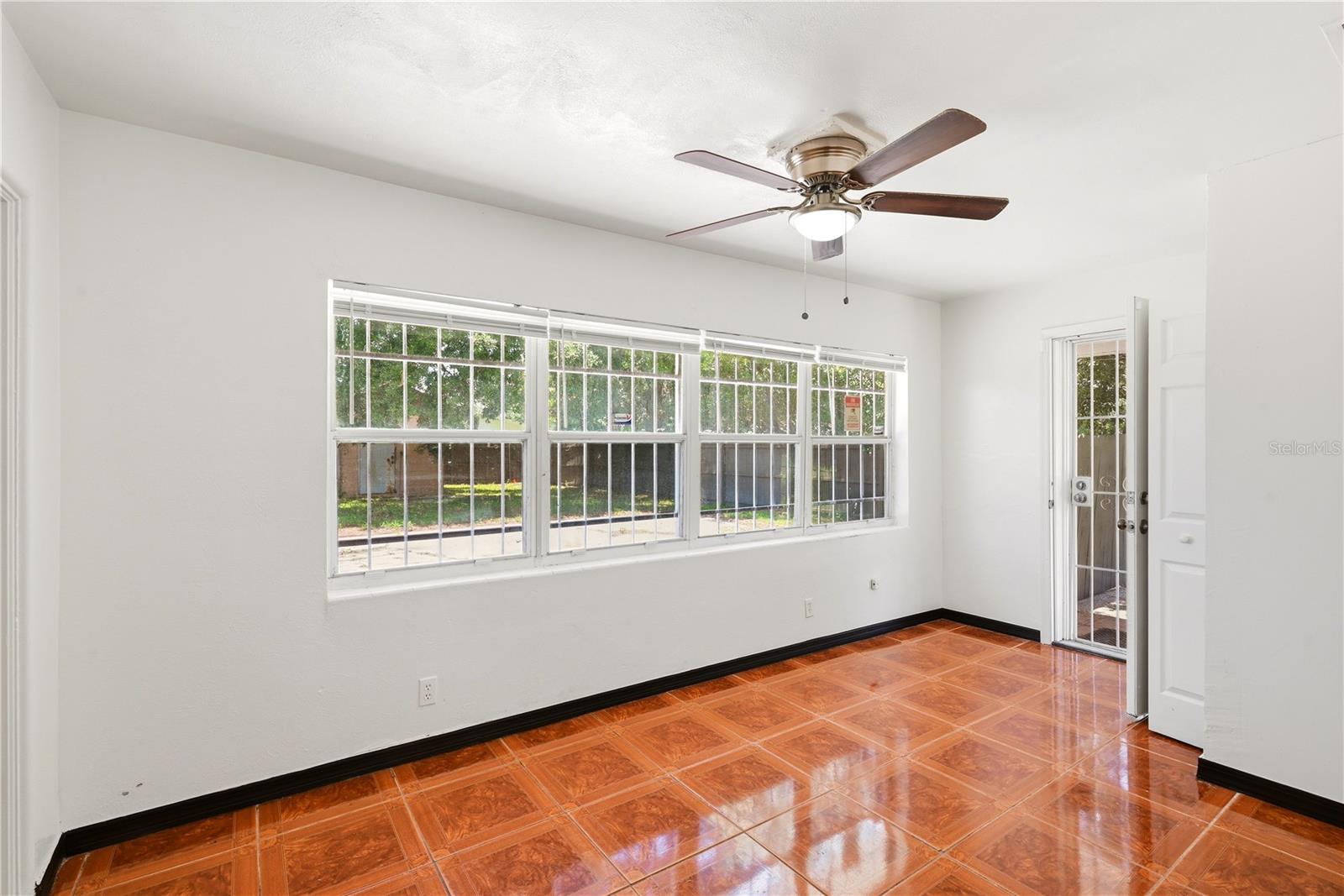 WASHINGTON PARK - Residential Lease
