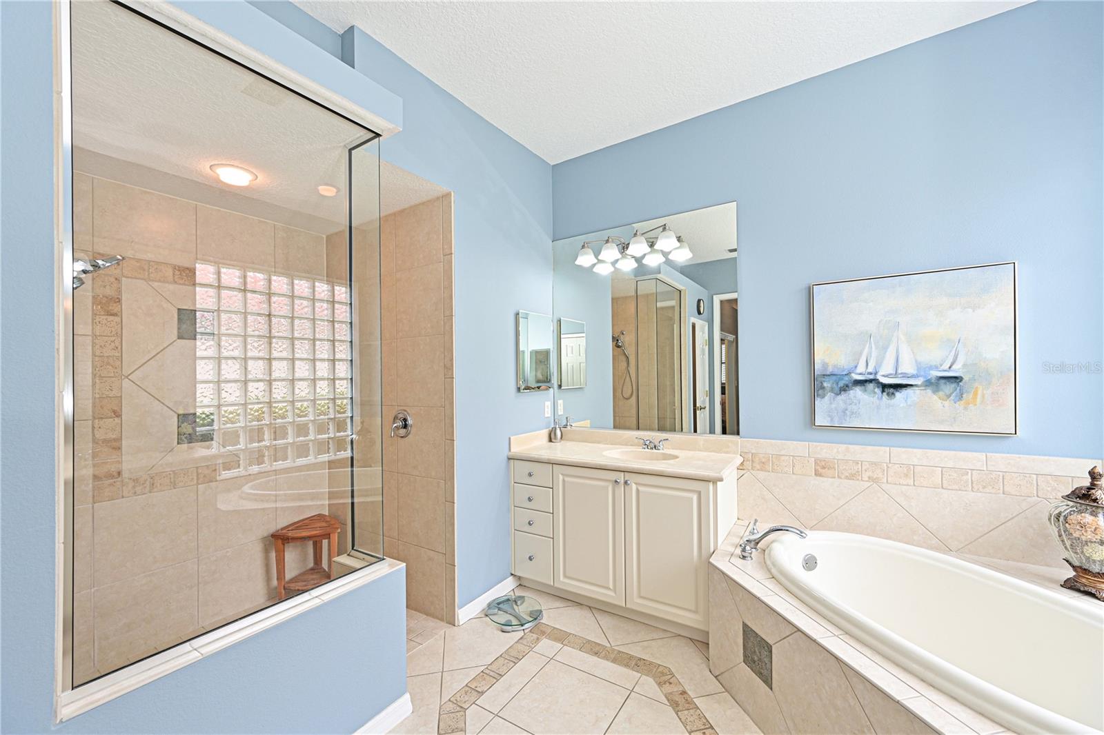 LAKEWOOD RANCH COUNTRY CLUB VILLAGE Q - Residential