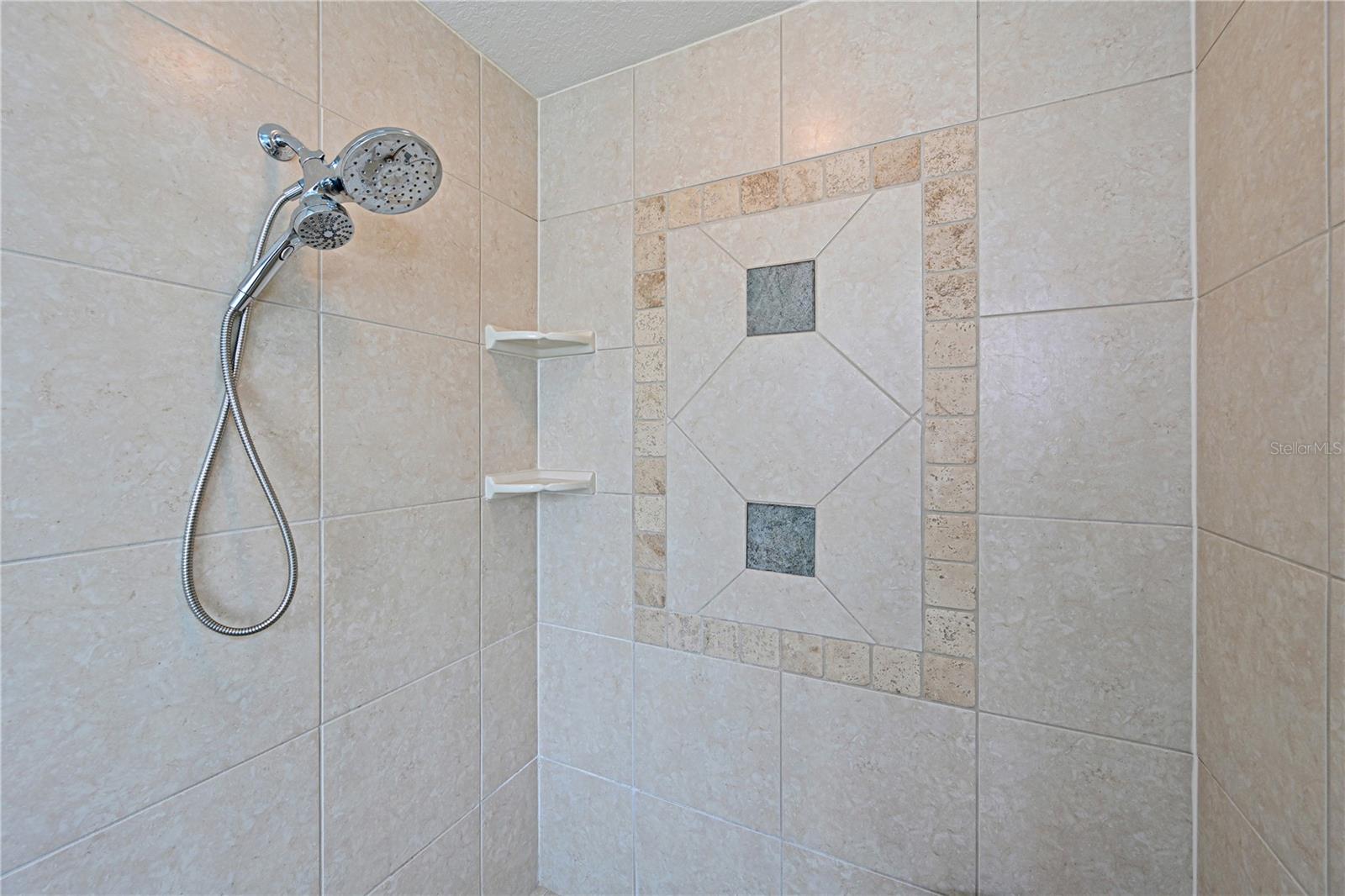 LAKEWOOD RANCH COUNTRY CLUB VILLAGE Q - Residential