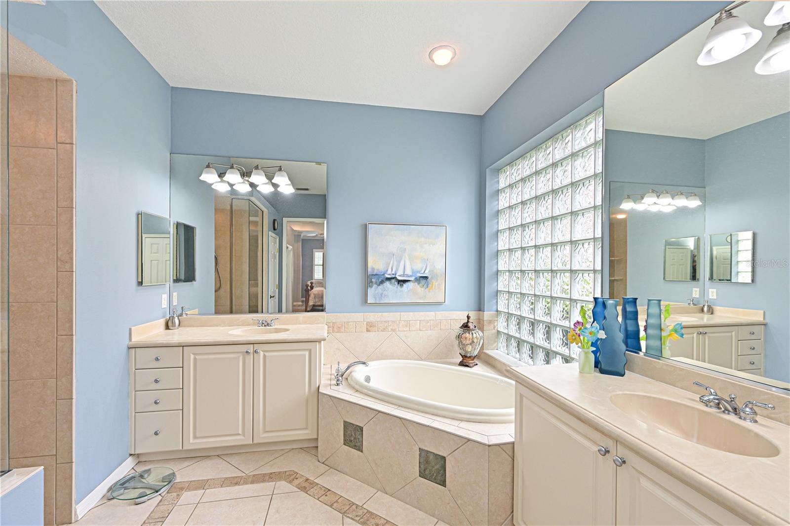 LAKEWOOD RANCH COUNTRY CLUB VILLAGE Q - Residential