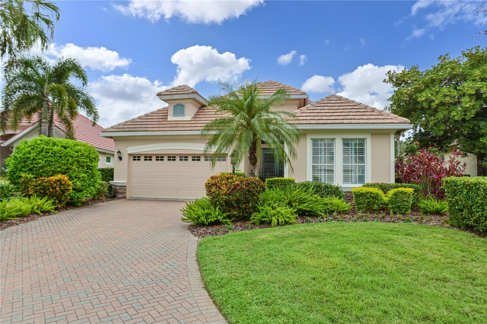 LAKEWOOD RANCH COUNTRY CLUB VILLAGE Q - Residential