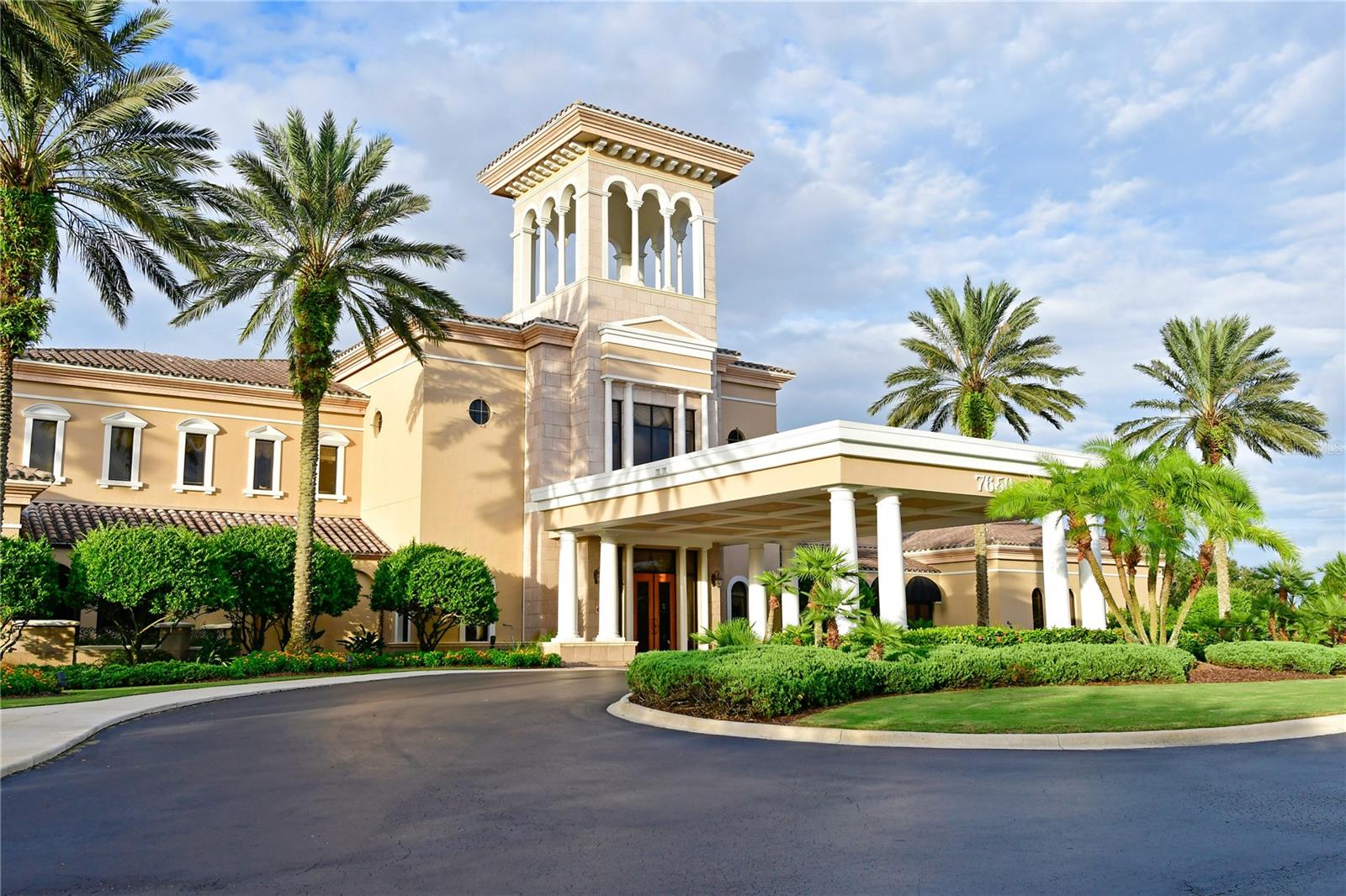 LAKEWOOD RANCH COUNTRY CLUB VILLAGE Q - Residential