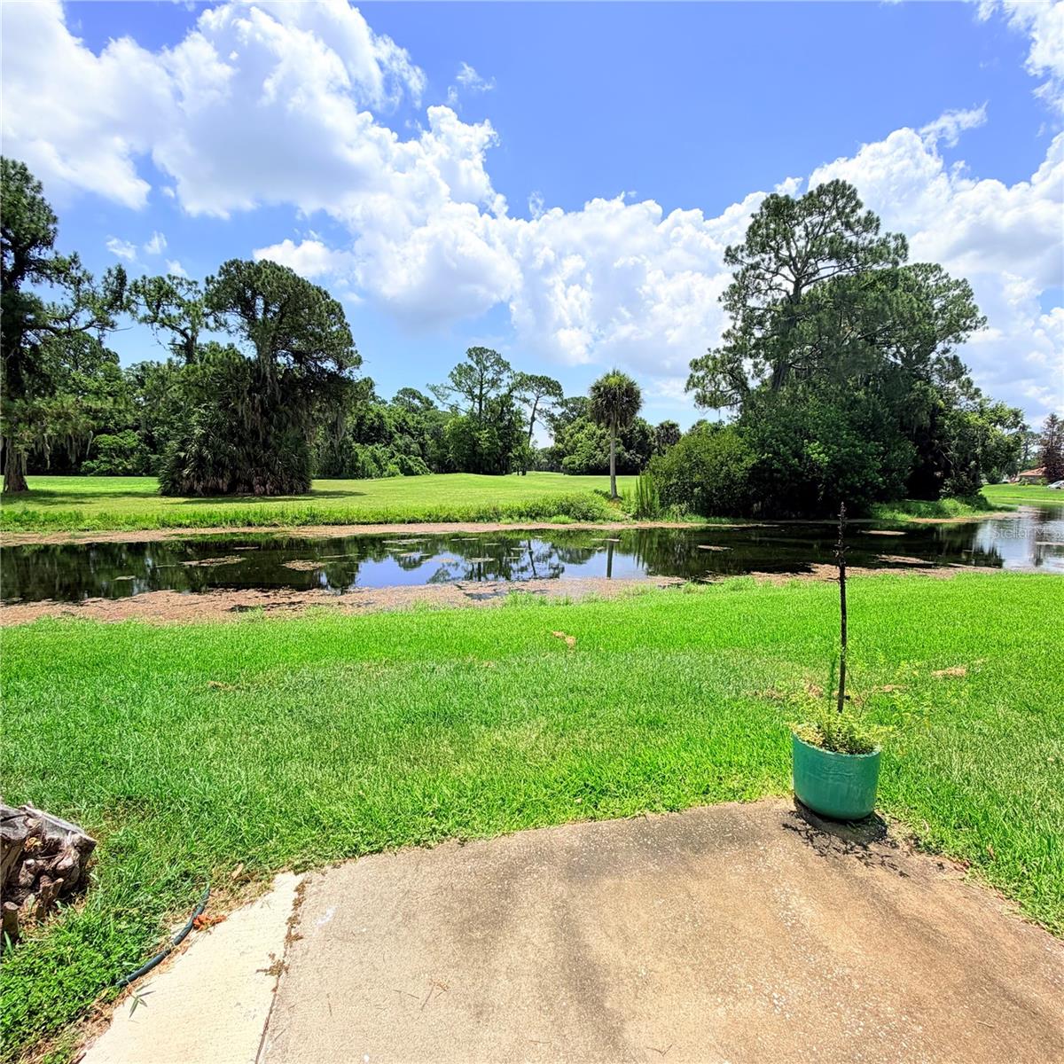 PELICAN BAY PH 04 UNIT 01 - Residential Lease