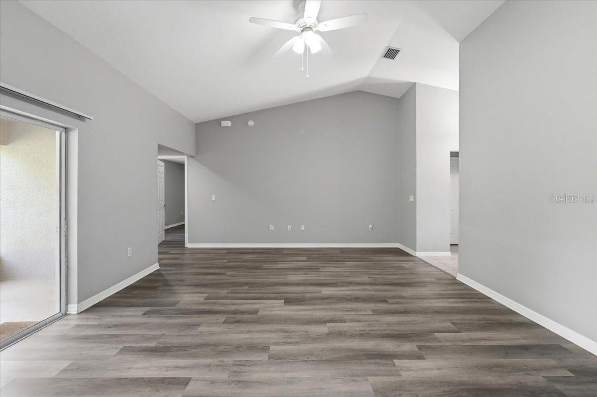 TURNER OAKS - Residential