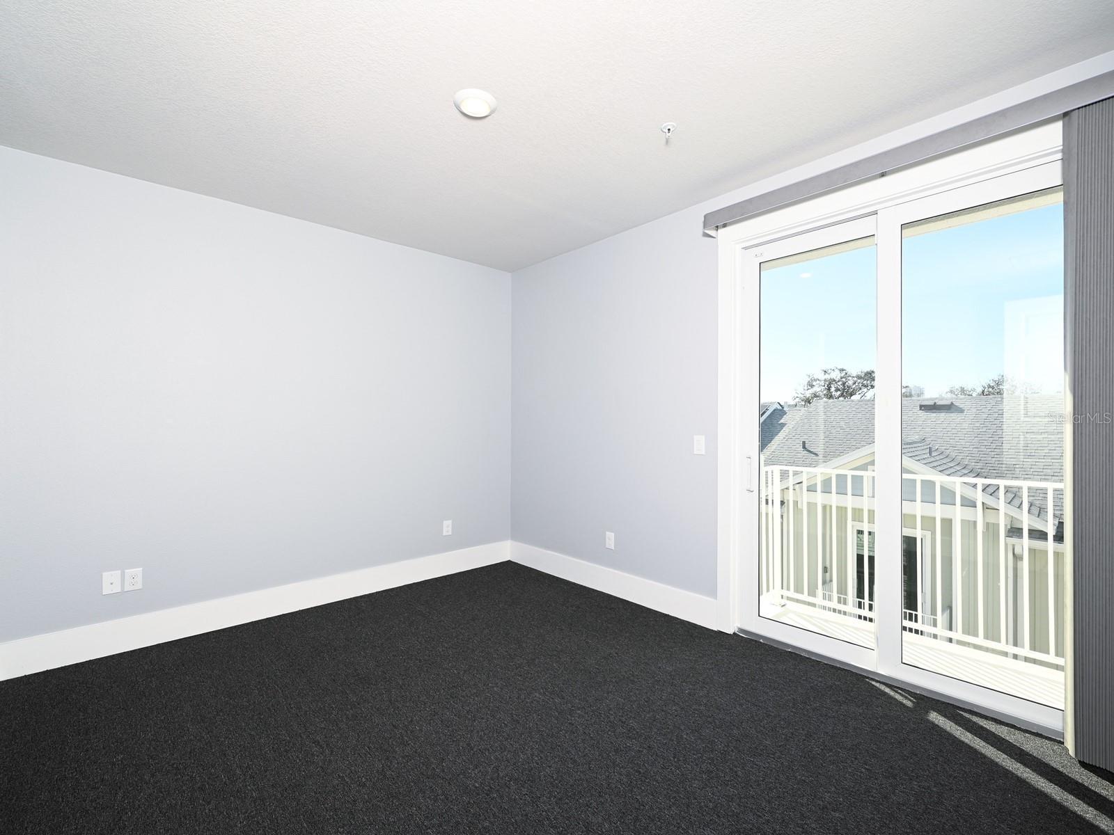 ENCLAVE/LAUREL PARK REP - Residential