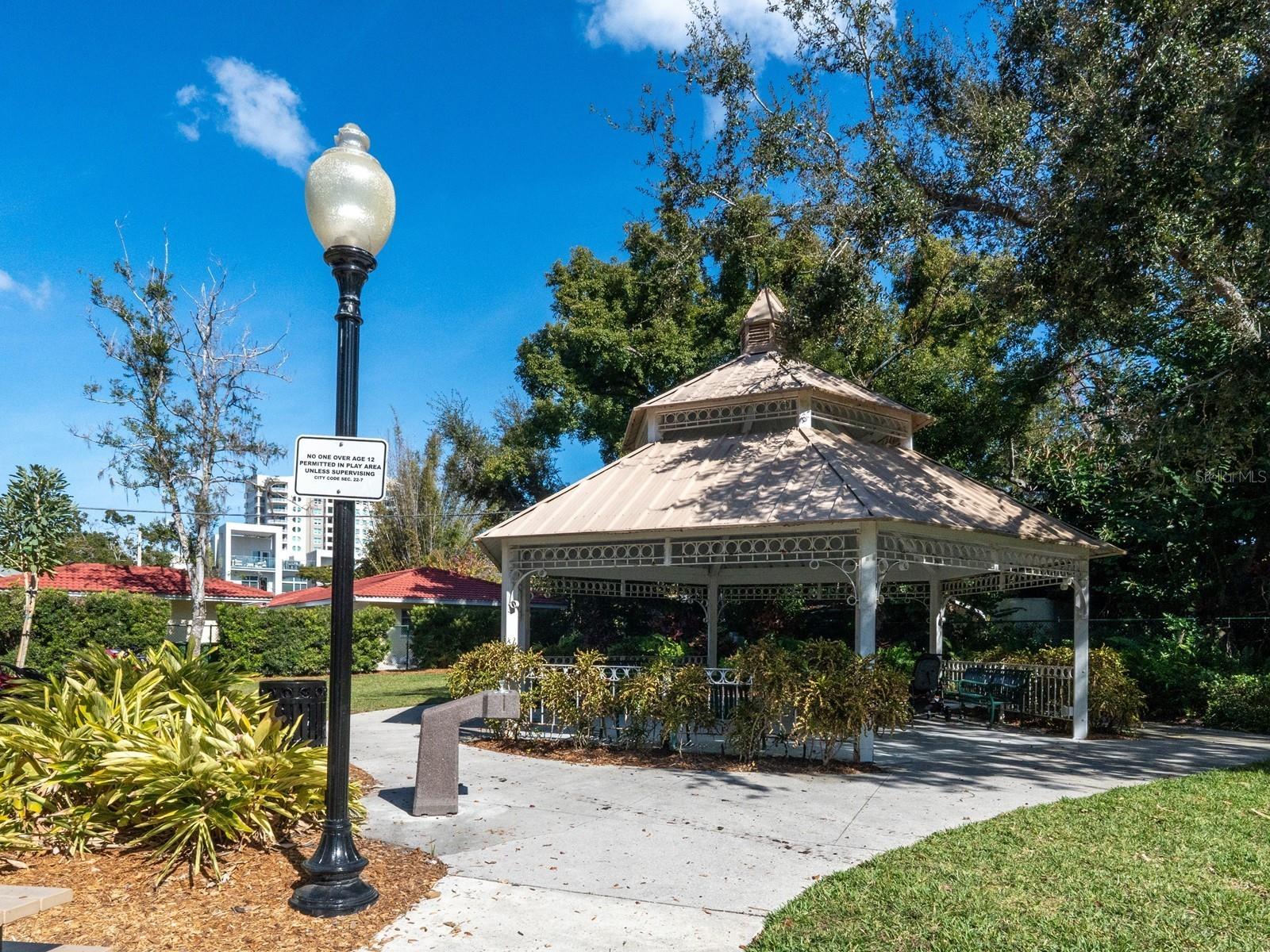 ENCLAVE/LAUREL PARK REP - Residential