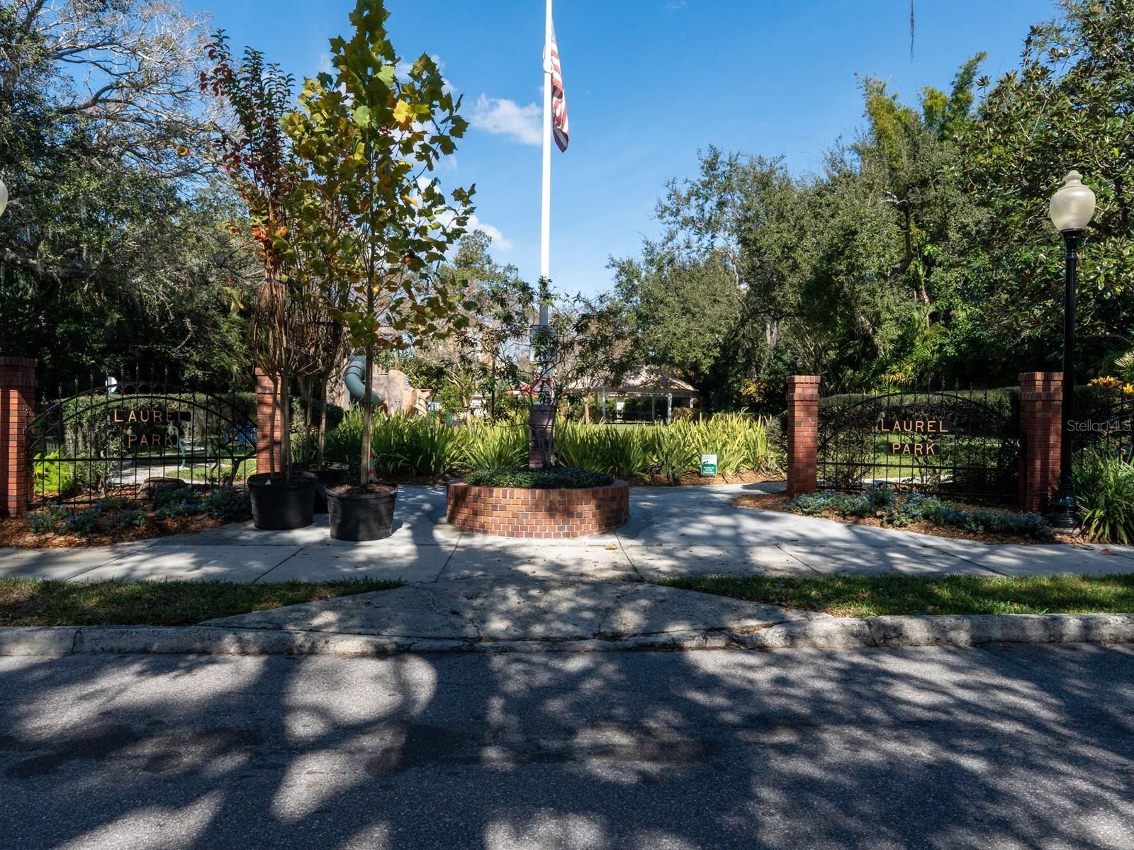 ENCLAVE/LAUREL PARK REP - Residential