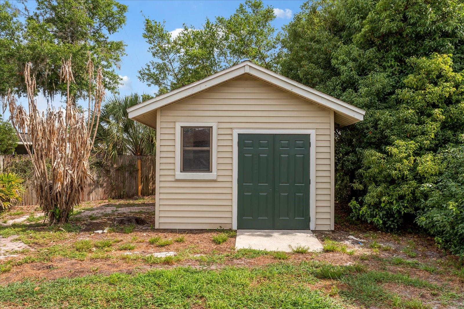 WOODLANDS THE - Residential