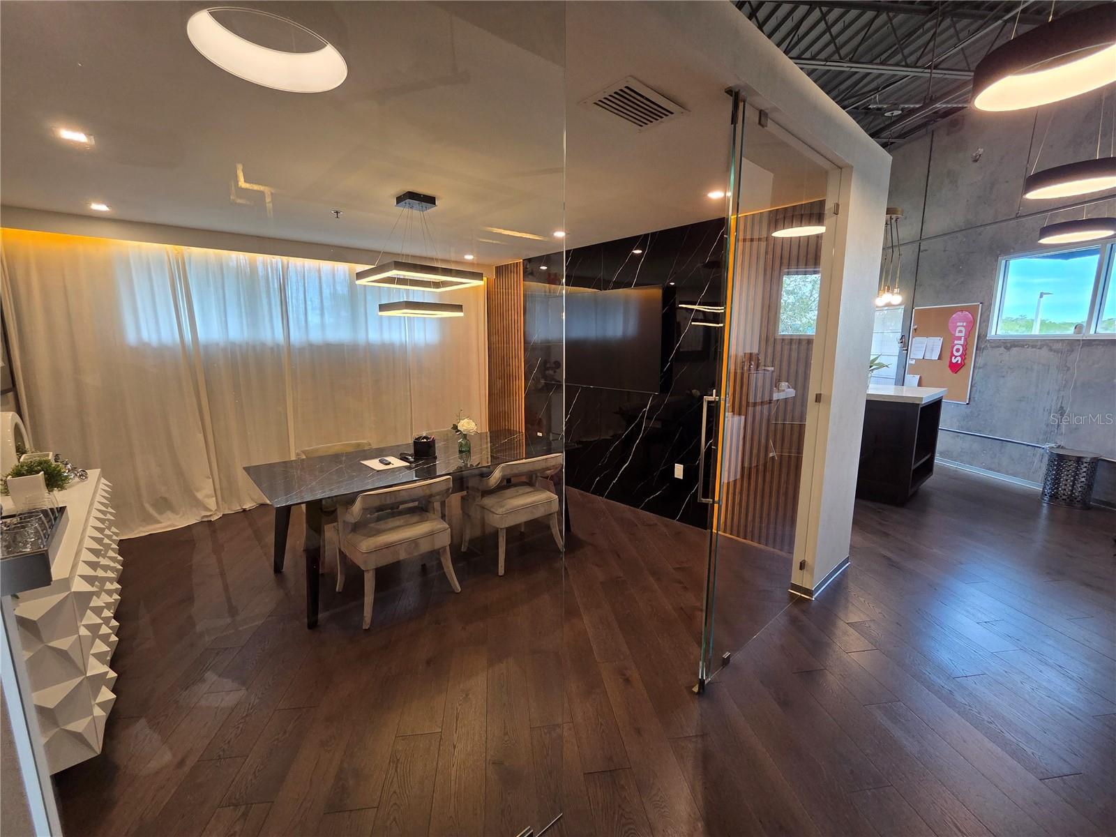THE OFFICES/SOUTH STAR - Commercial Sale