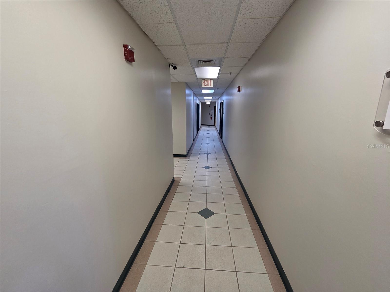 THE OFFICES/SOUTH STAR - Commercial Sale