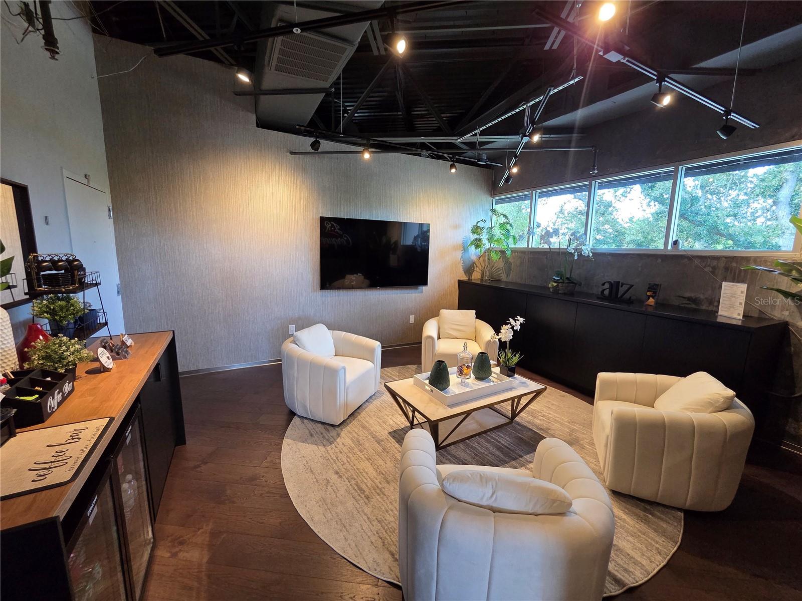 THE OFFICES/SOUTH STAR - Commercial Sale