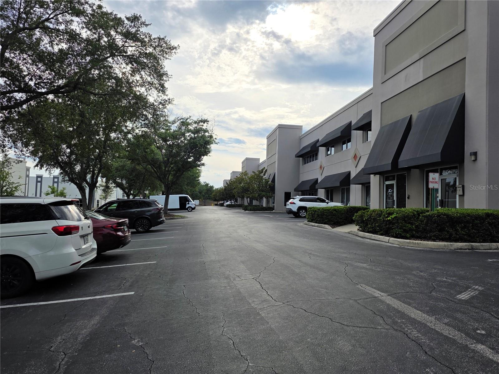 THE OFFICES/SOUTH STAR - Commercial Sale