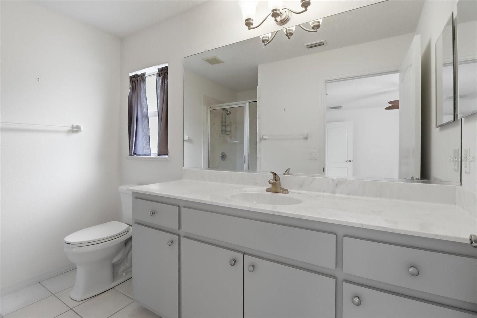 CRYSTAL GLEN - Residential