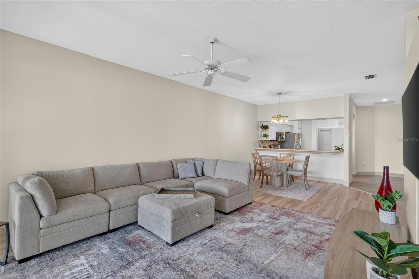 TWELVE OAKS I OF TARA - Residential
