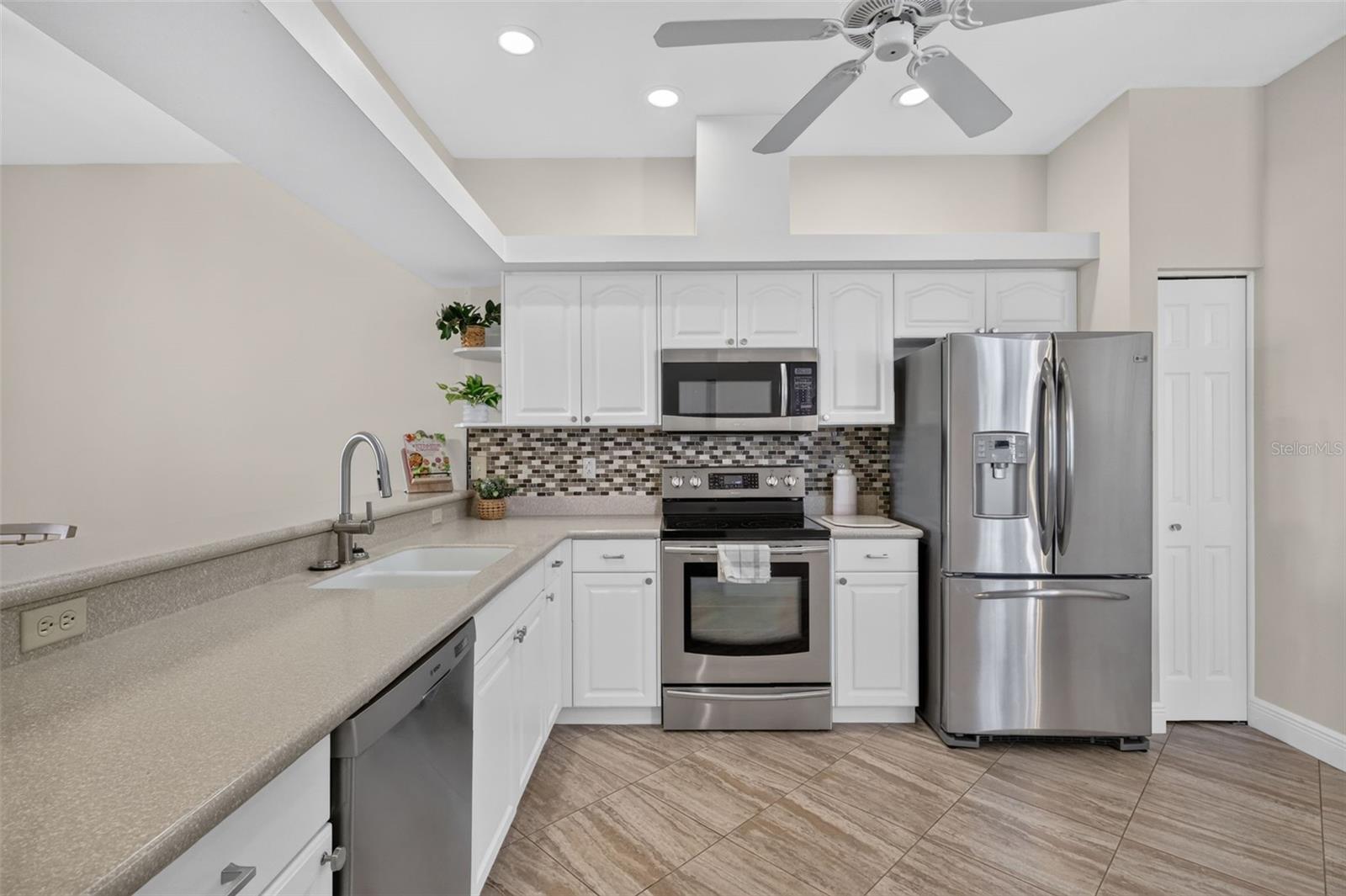 TWELVE OAKS I OF TARA - Residential