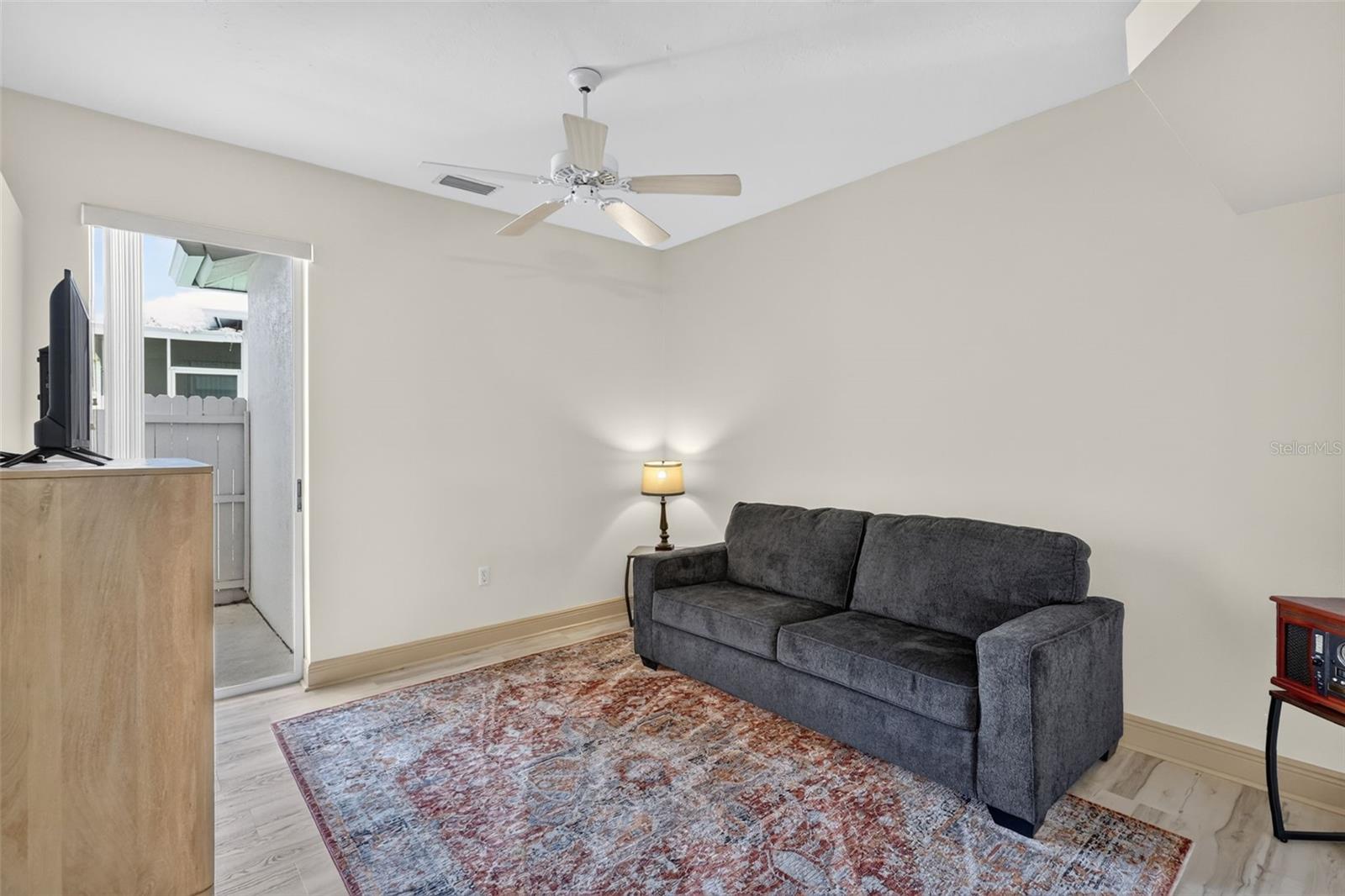 TWELVE OAKS I OF TARA - Residential