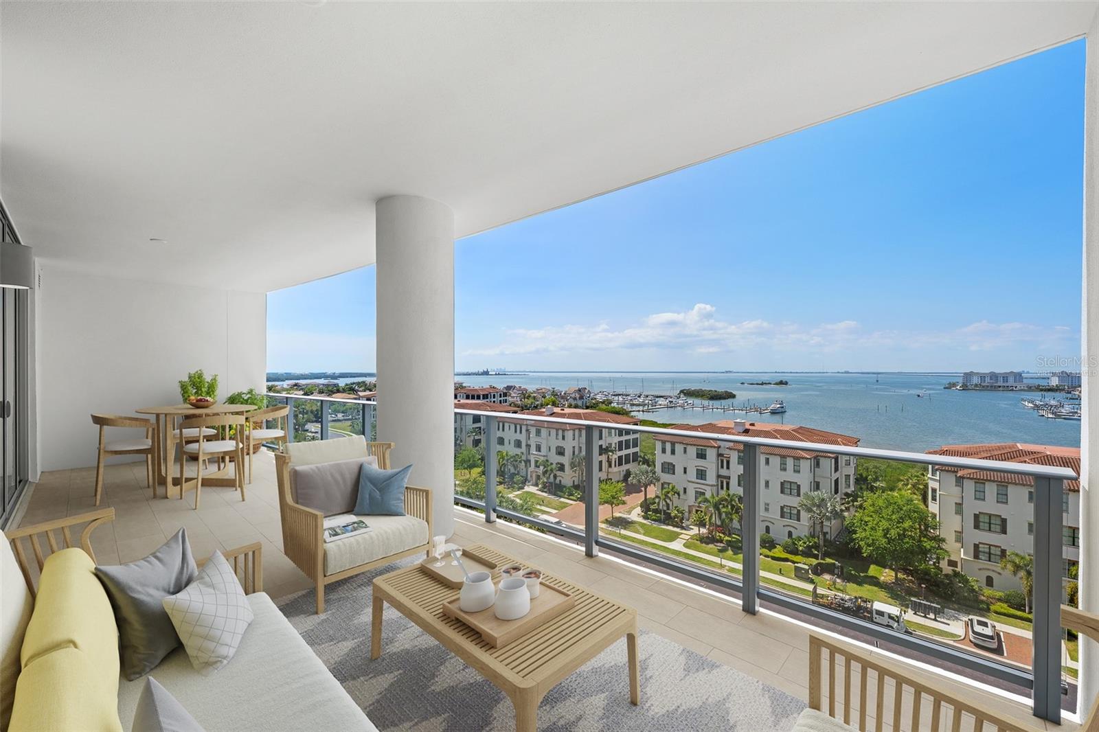 WESTSHORE YACHT CLUB AQUA TOWER - Residential