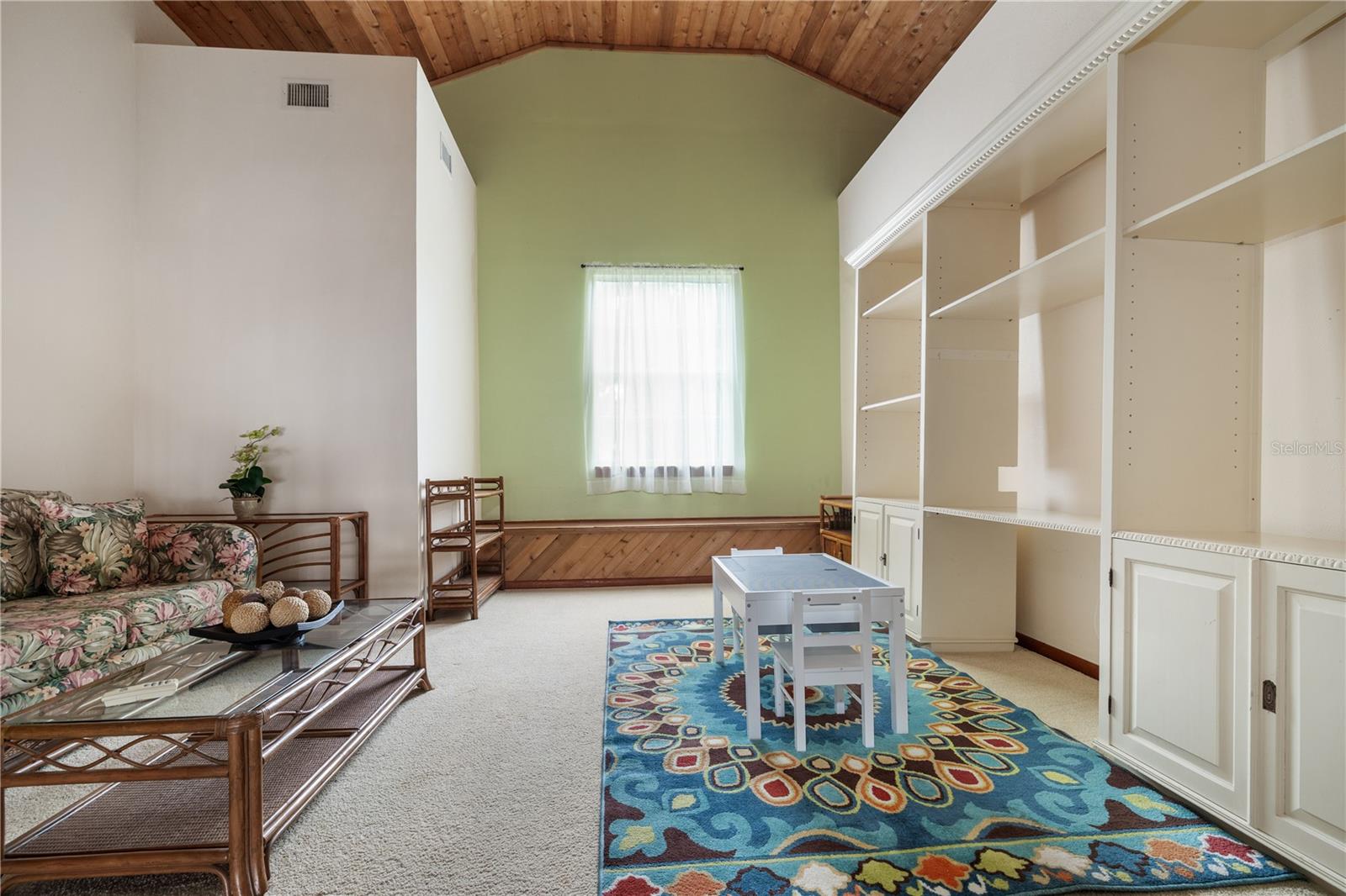 GNUOY PARK - Residential