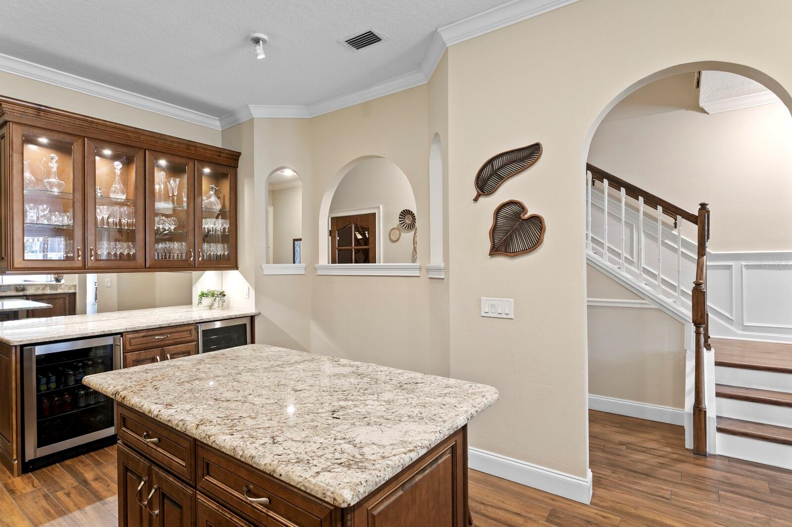 DOLPHINS LANDING - Residential