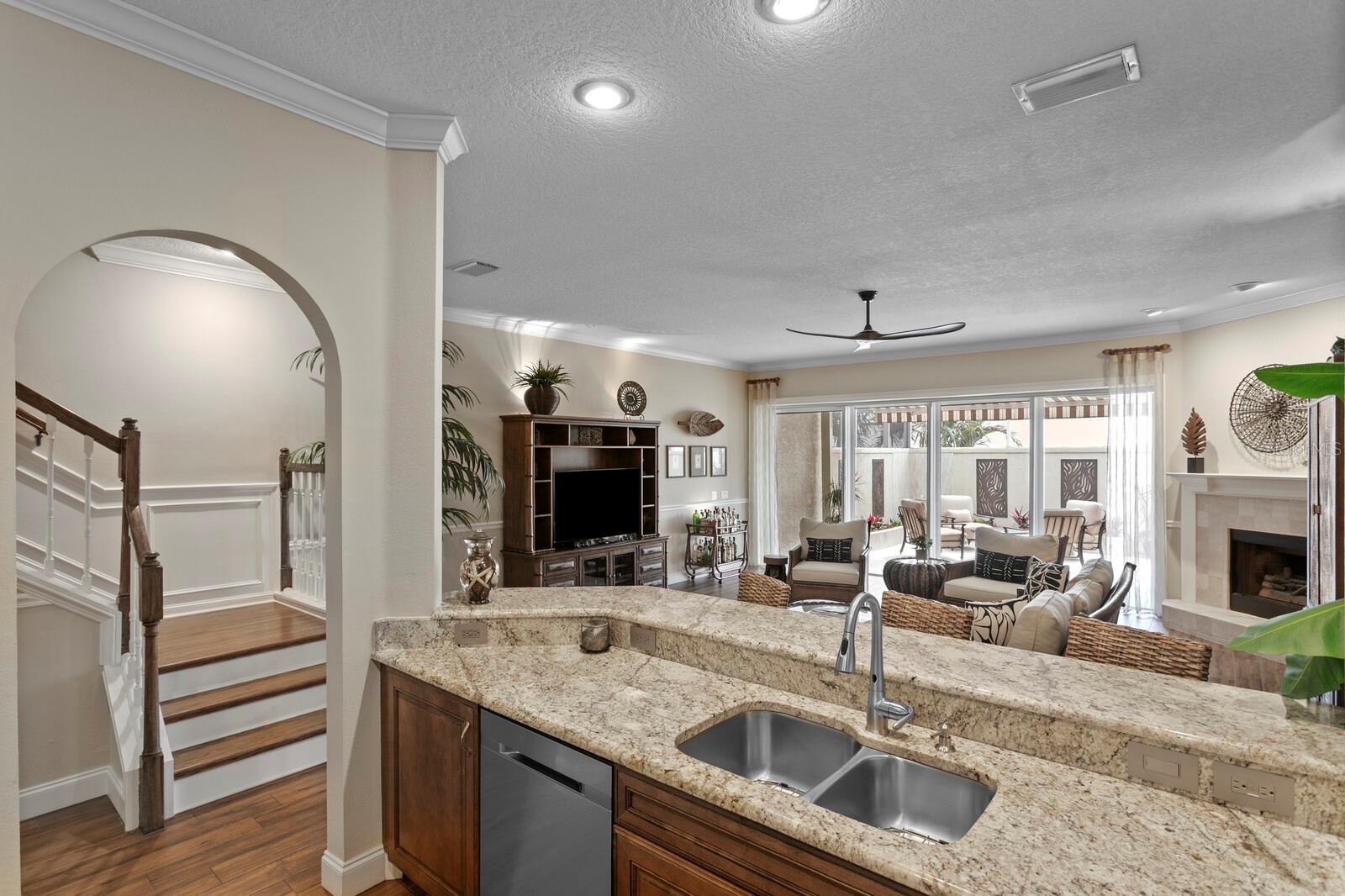 DOLPHINS LANDING - Residential