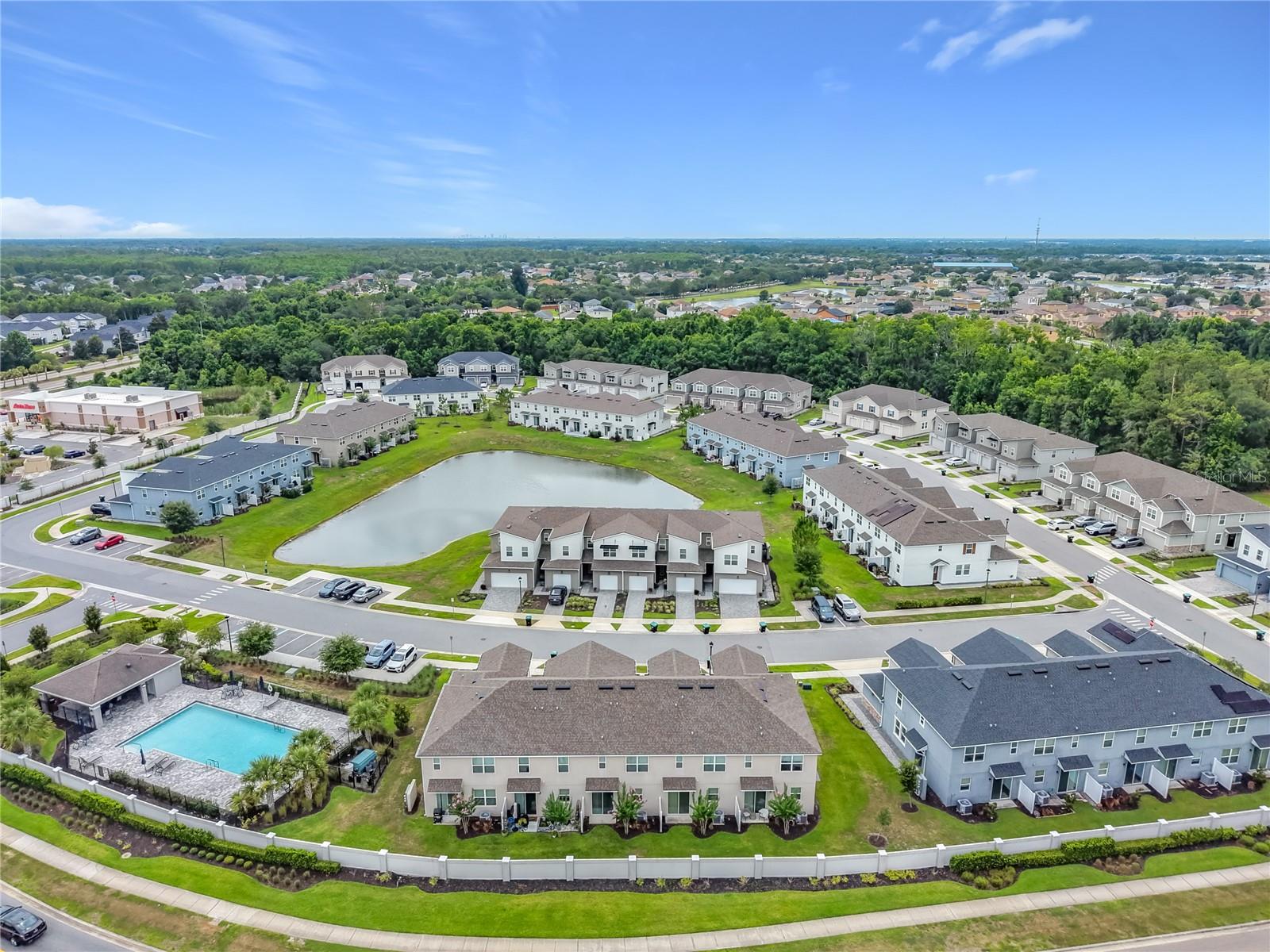SPRING ISLE PALMS - Residential