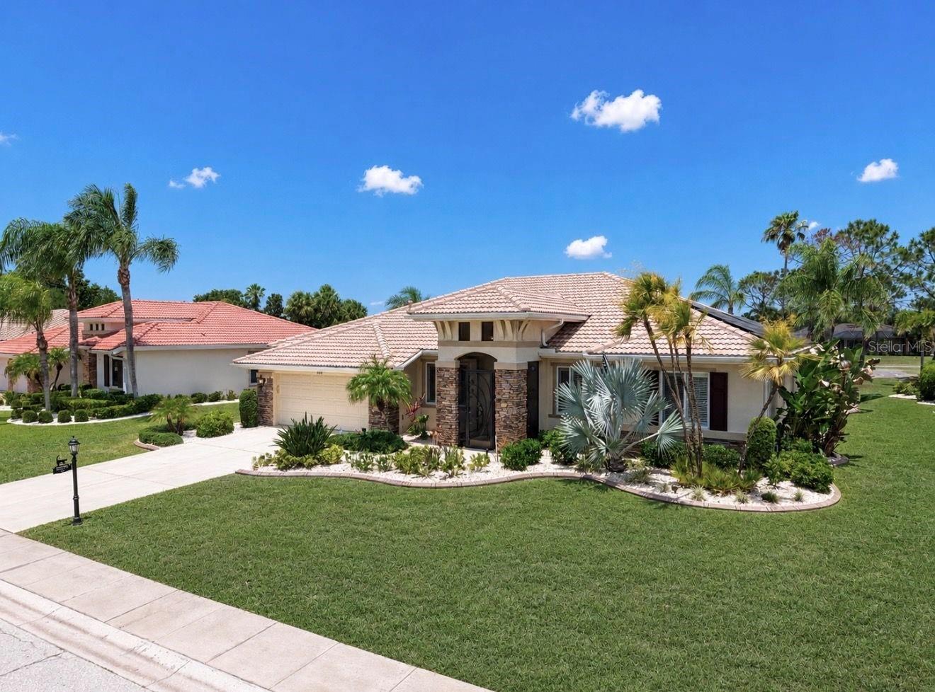 SUN CITY CENTER UNIT 262 PH - Residential