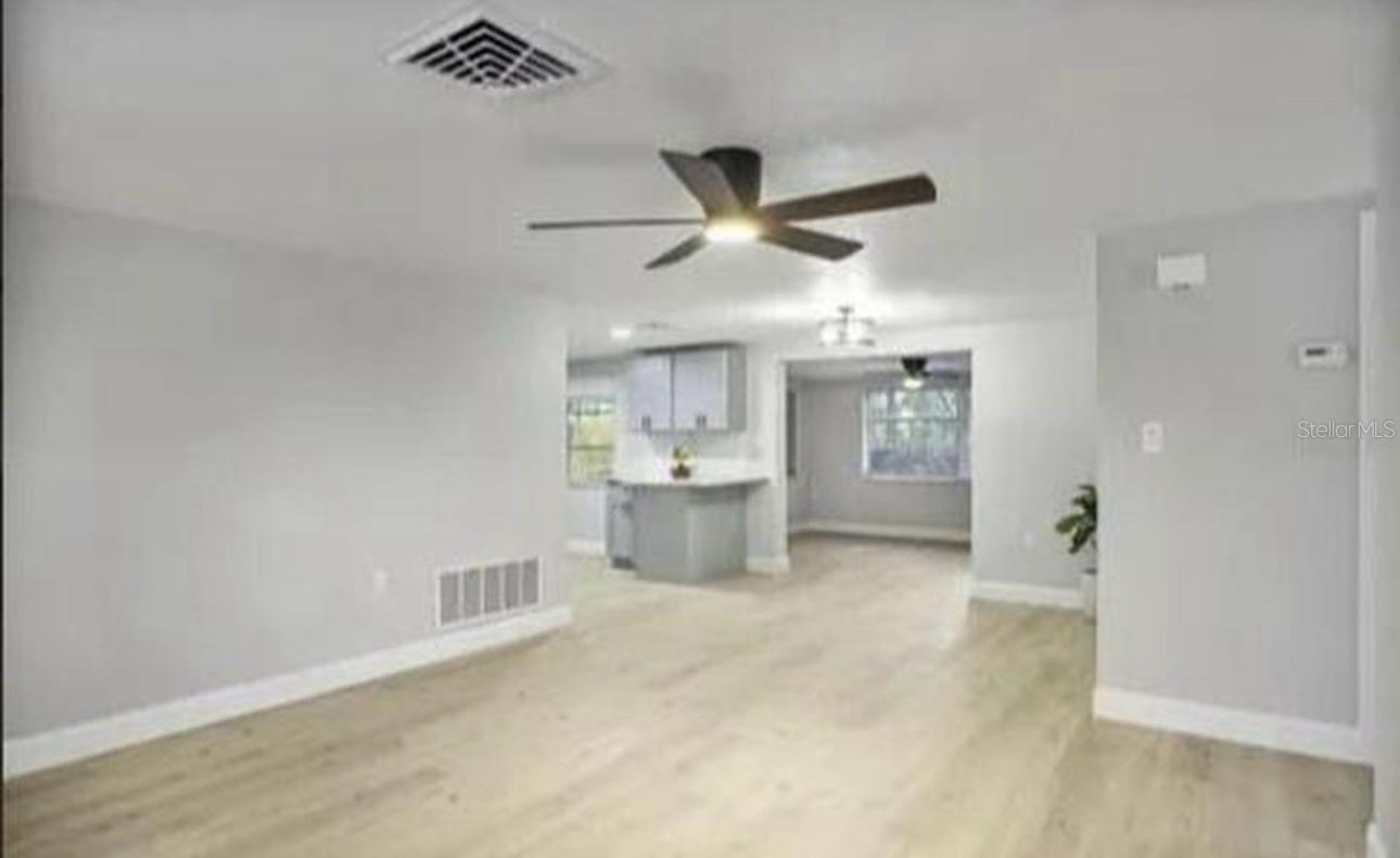 REGENCY PARK - Residential Lease