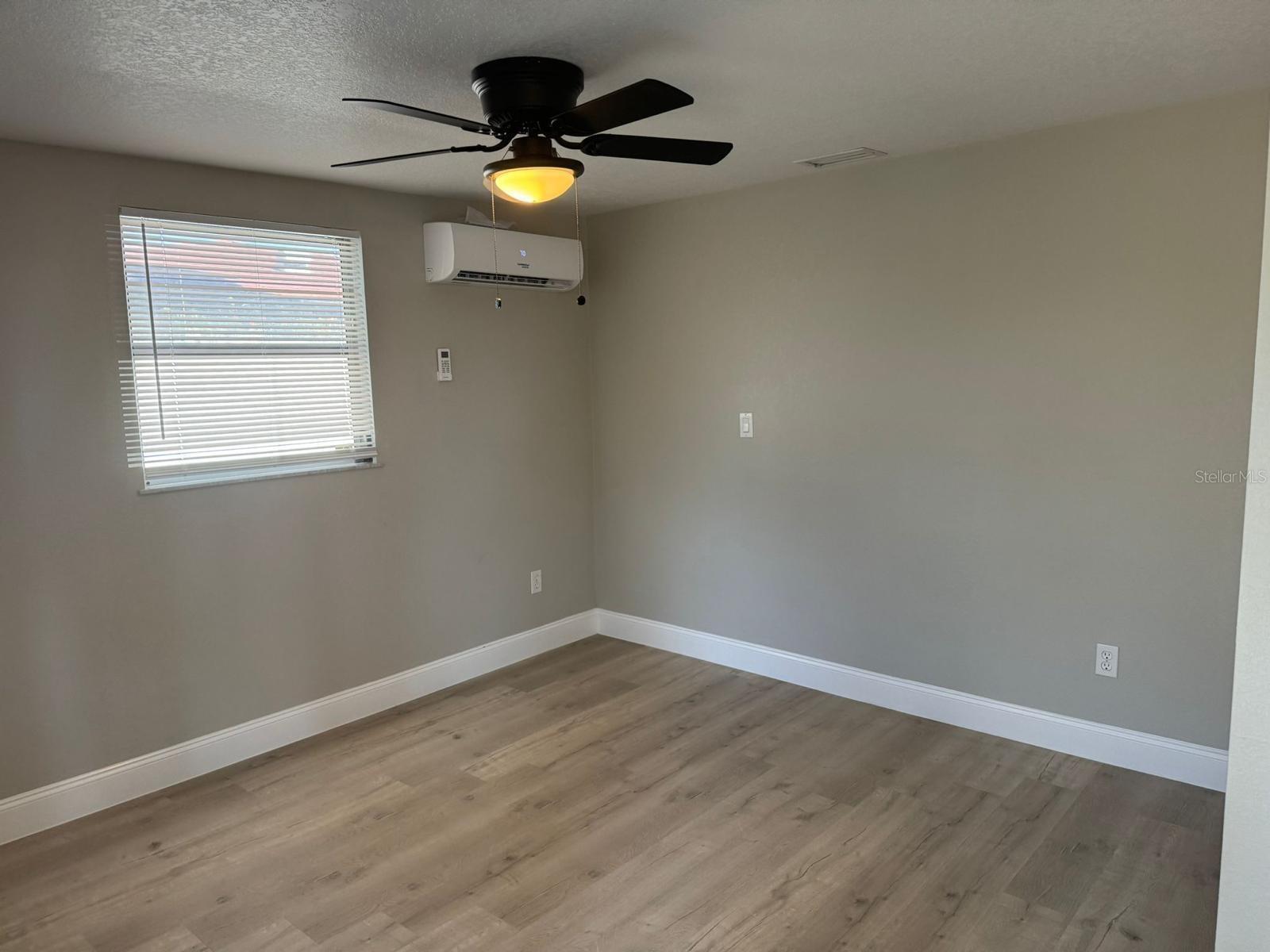 REGENCY PARK - Residential Lease