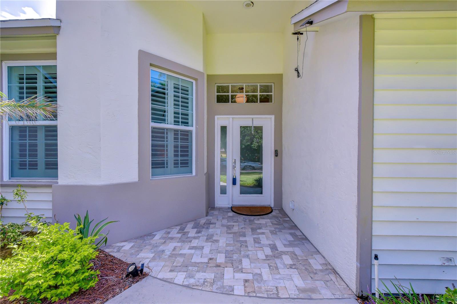 RIVER HILLS COUNTRY CLUB - Residential