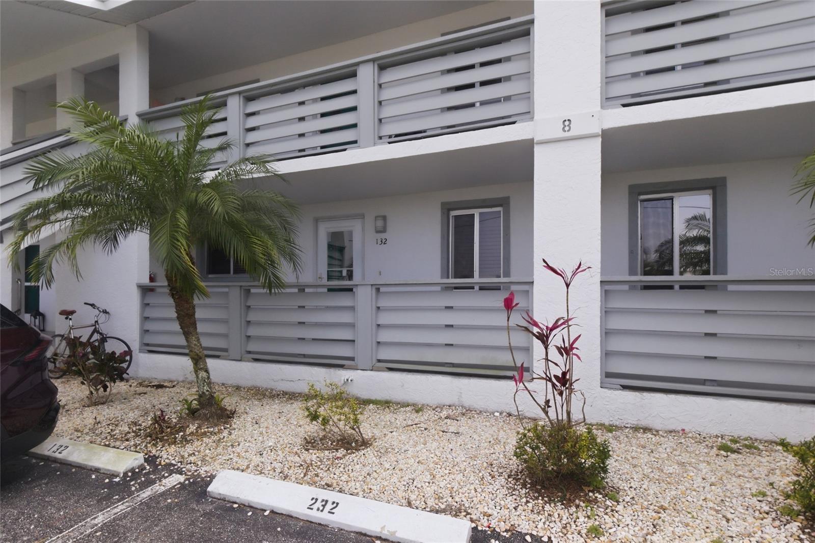 FIDDLERS GREEN PH 01 BLDG 08 - Residential