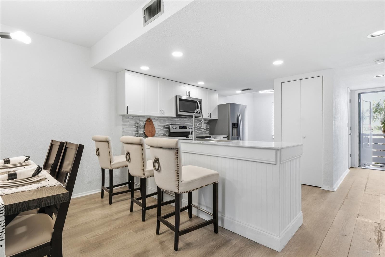 FIDDLERS GREEN PH 01 BLDG 08 - Residential