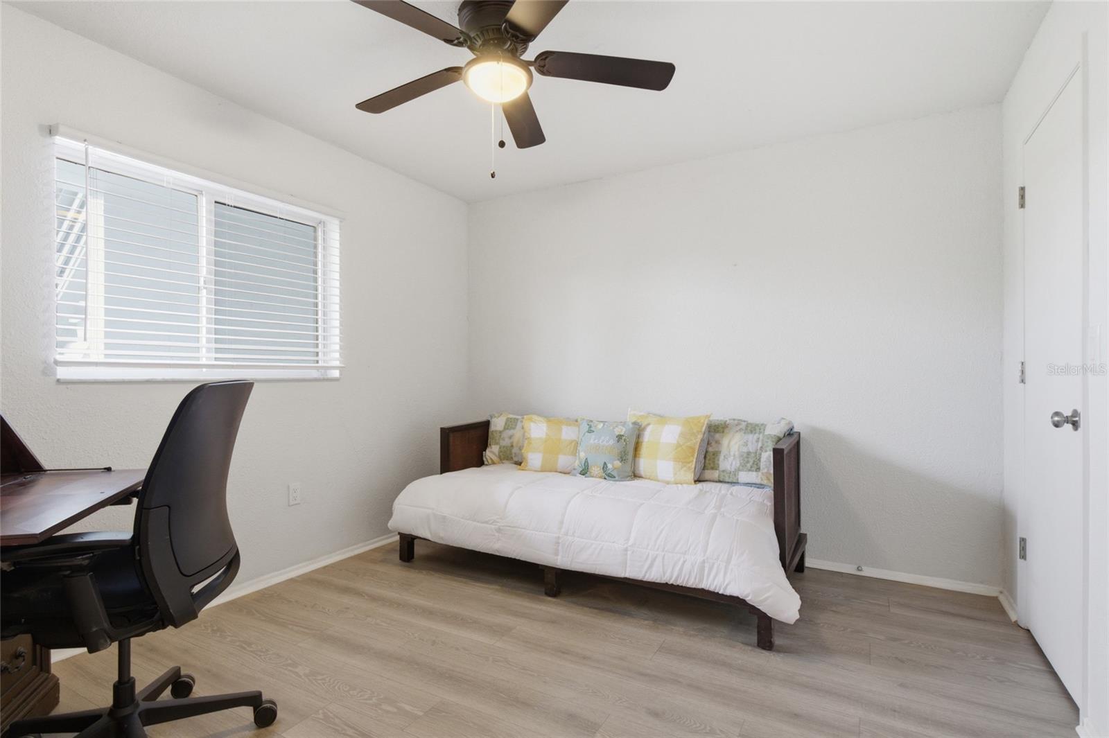 FIDDLERS GREEN PH 01 BLDG 08 - Residential