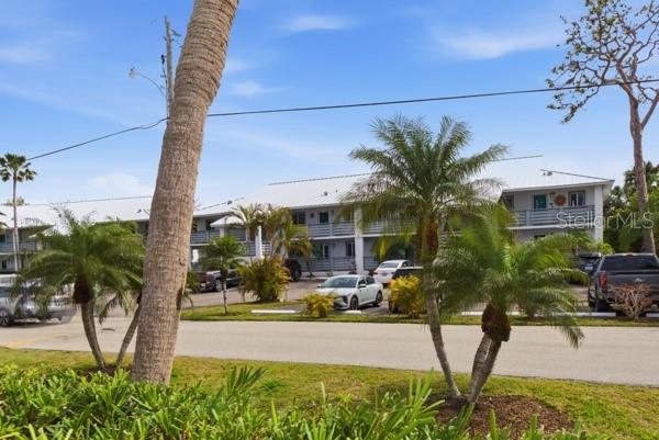 FIDDLERS GREEN PH 01 BLDG 08 - Residential