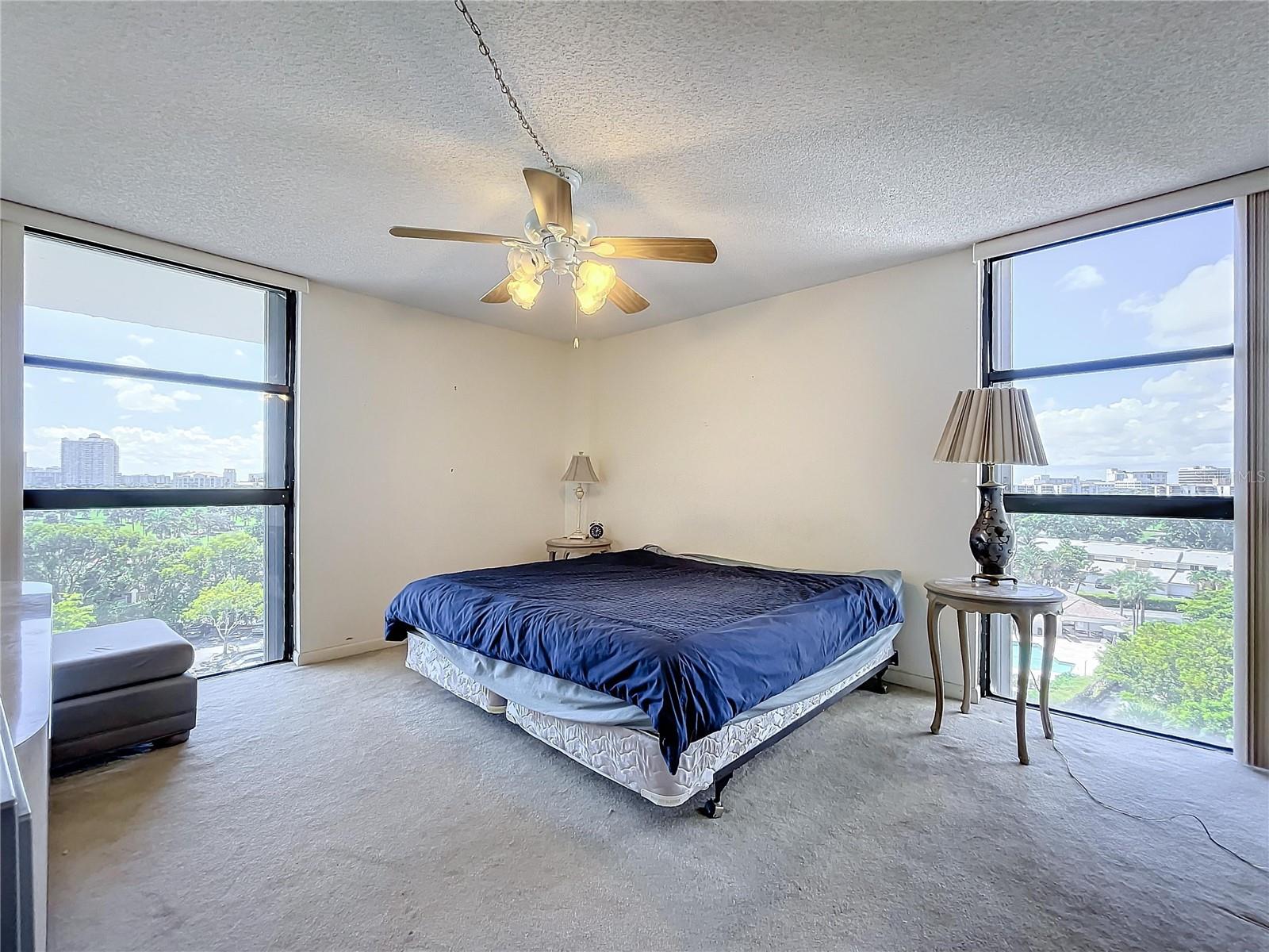 DELVISTA TOWERS CONDO - Residential