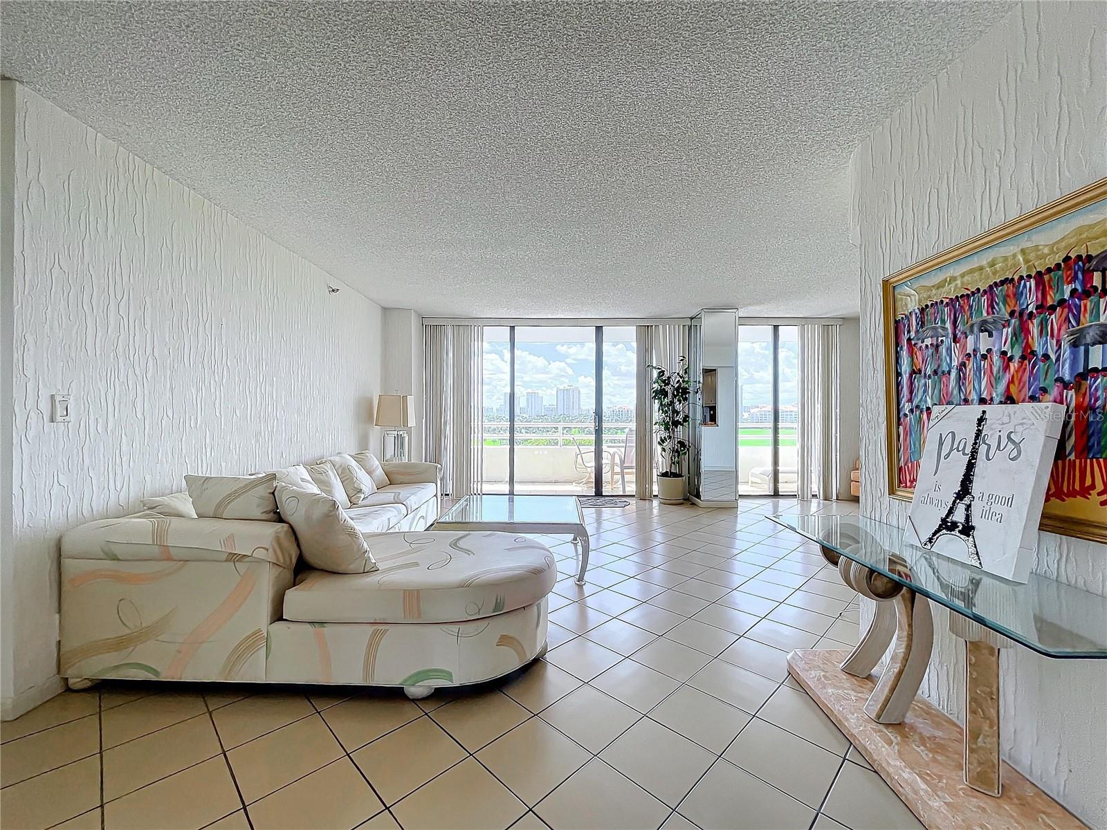 DELVISTA TOWERS CONDO - Residential
