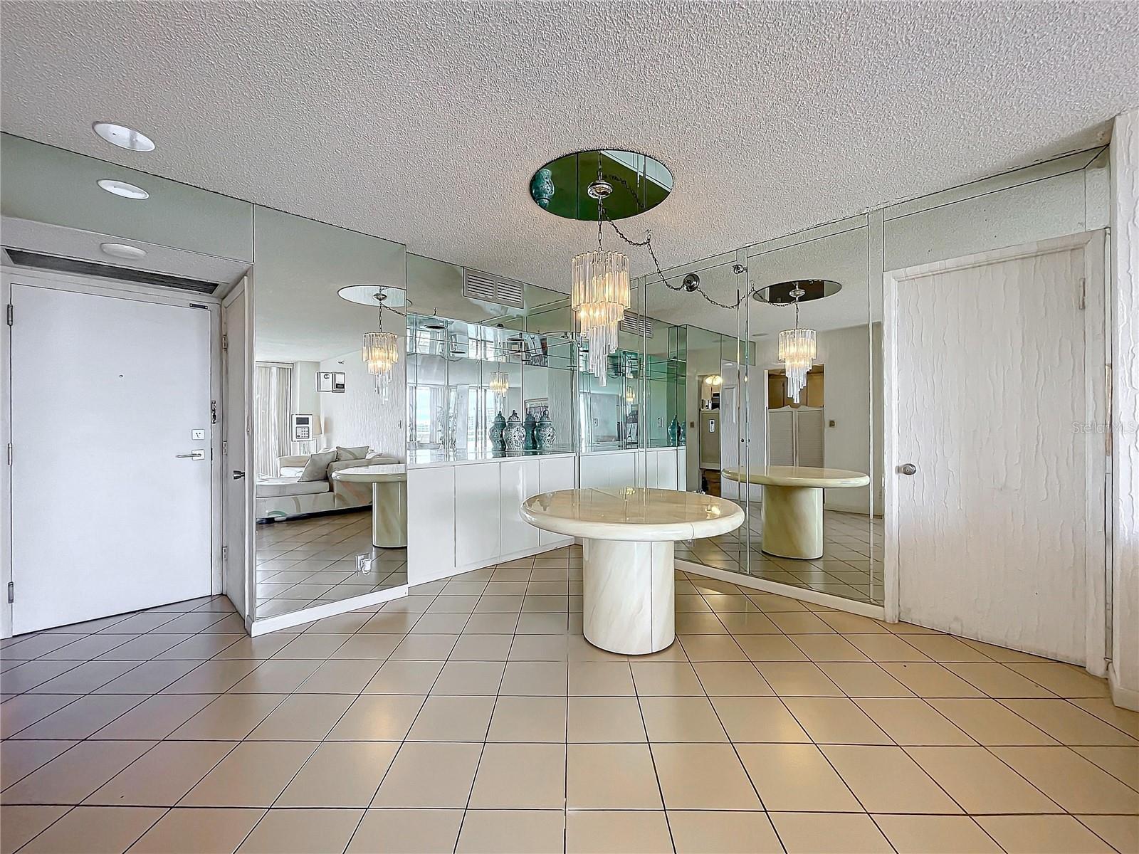 DELVISTA TOWERS CONDO - Residential