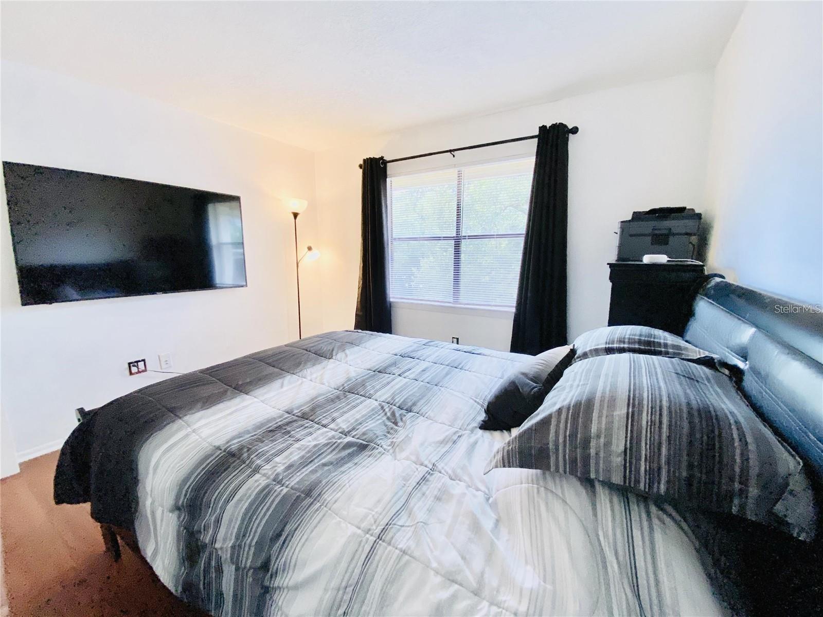 SUNSET BAY - Residential